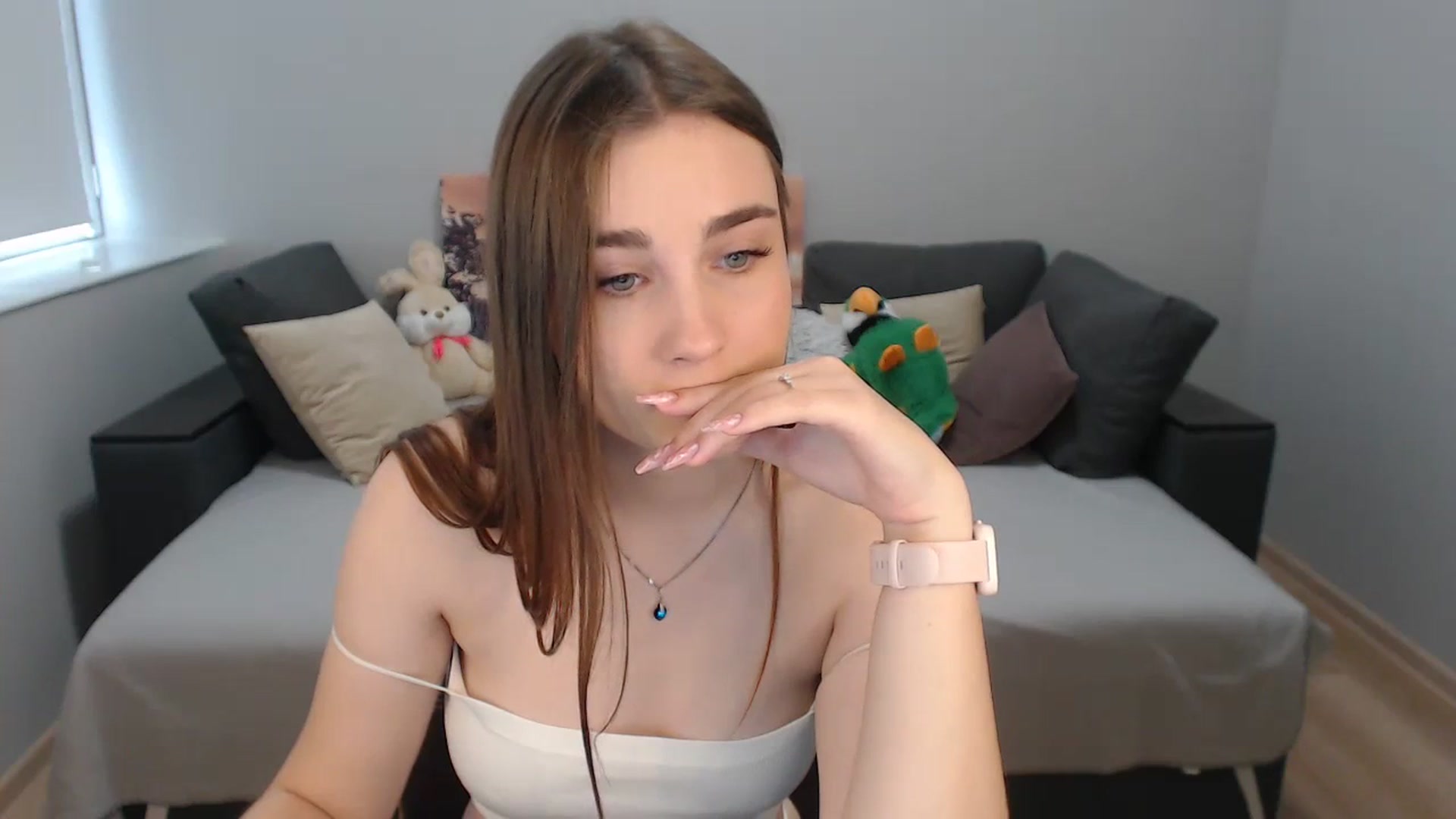 Gallery image thumbnail from LaneyGrey's myfreecams stream on, 11/03/2023, 10:31 image 5 of 20