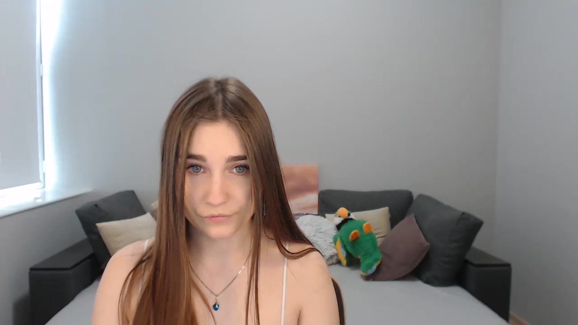 Gallery image thumbnail from LaneyGrey's myfreecams stream on, 11/03/2023, 10:31 image 2 of 20