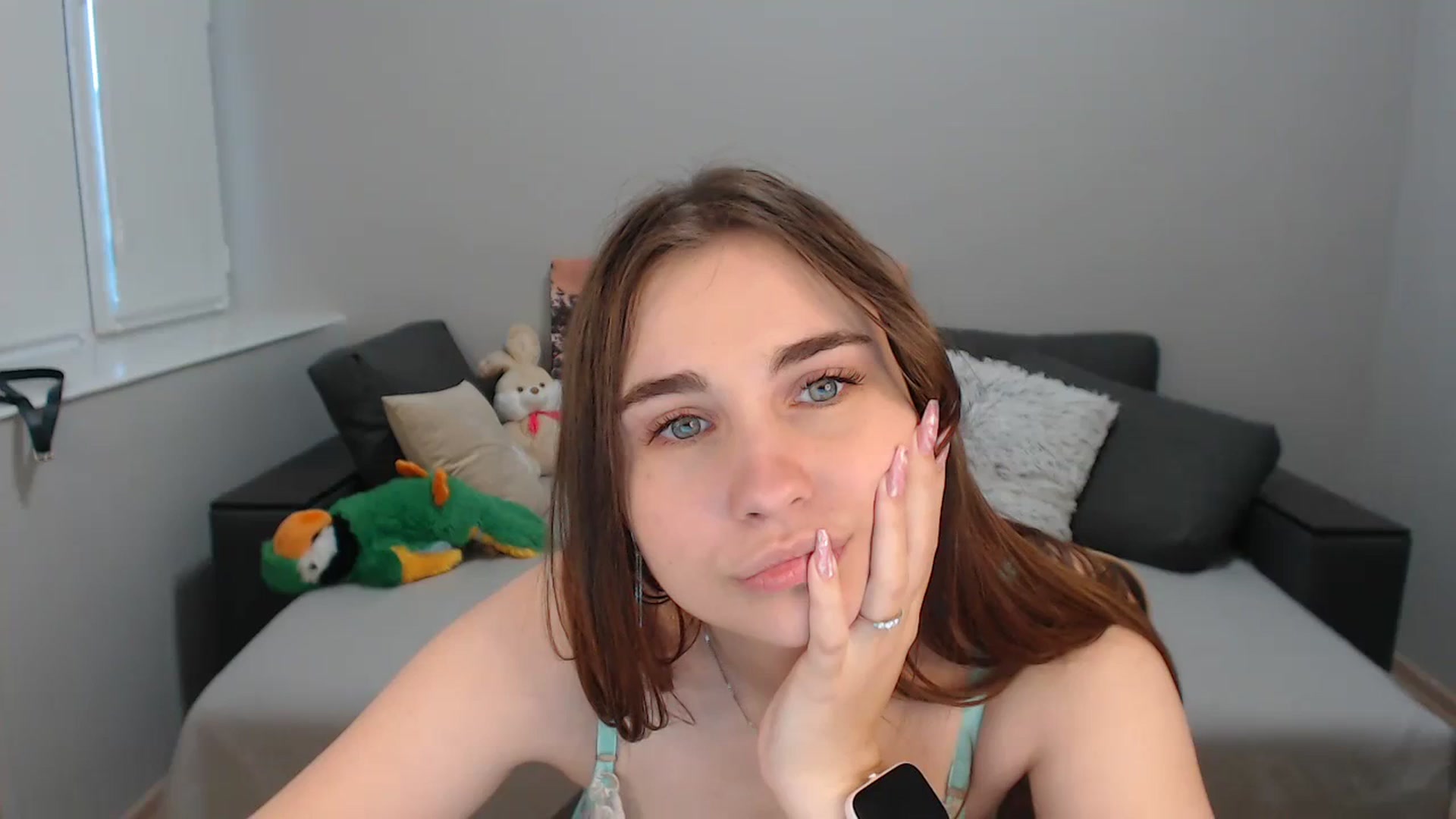 Gallery image thumbnail from LaneyGrey's myfreecams stream on, 11/04/2023, 14:21 image 13 of 20