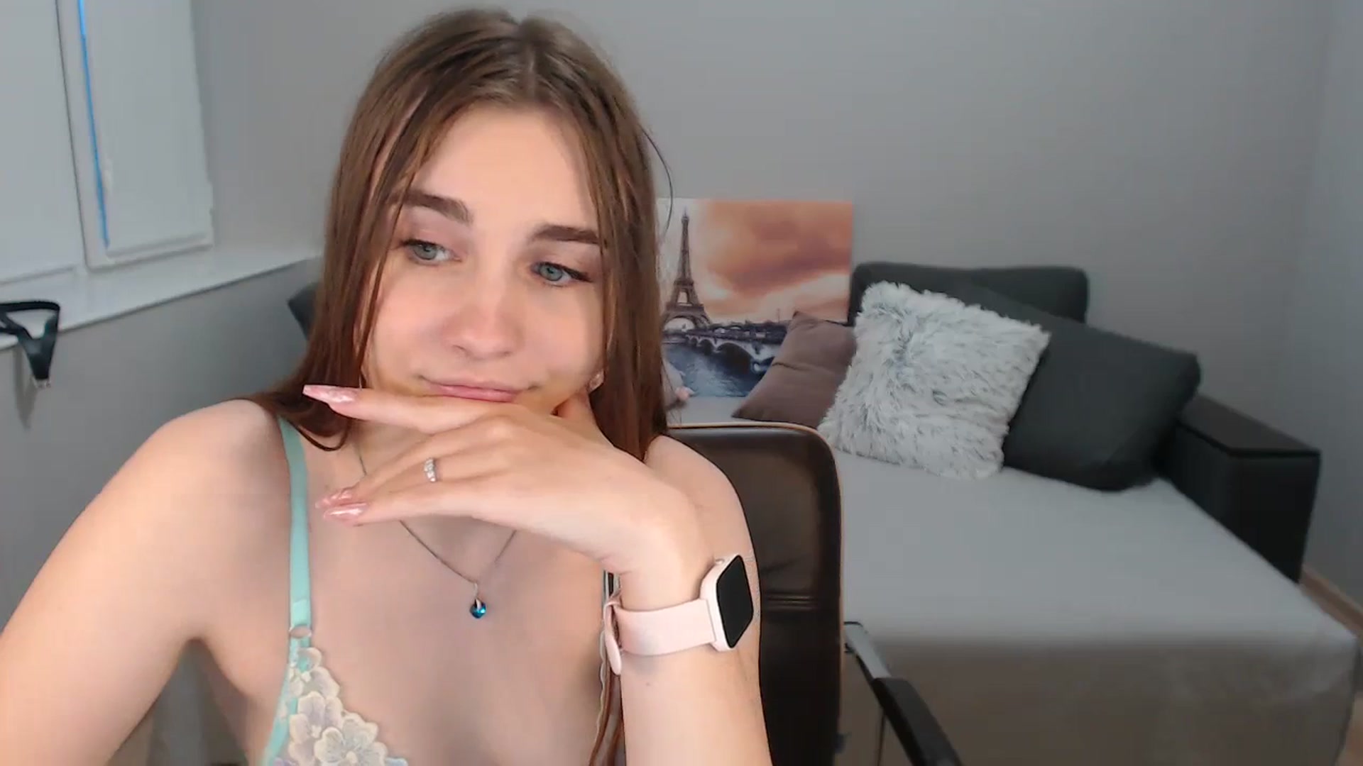 Gallery image thumbnail from LaneyGrey's myfreecams stream on, 11/04/2023, 14:57 image 7 of 20