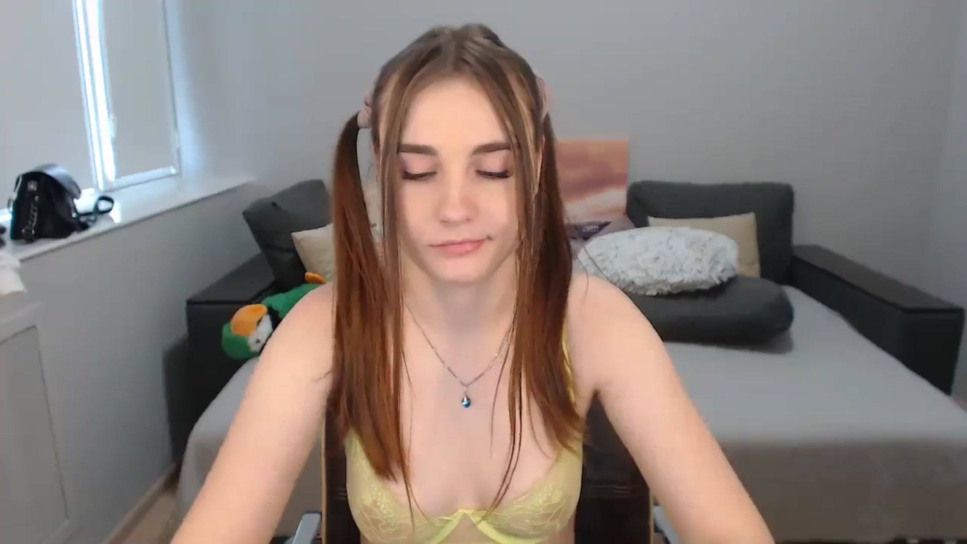 Gallery image thumbnail from LaneyGrey's myfreecams stream on, 11/05/2023, 12:21 image 17 of 20