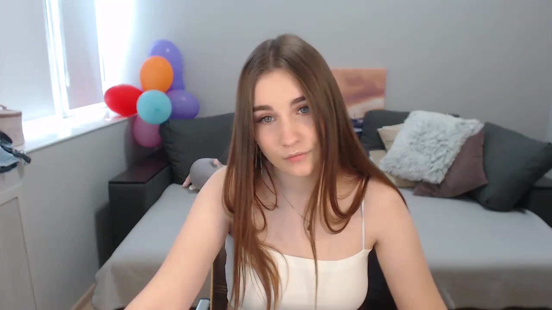 Gallery image thumbnail from LaneyGrey's myfreecams stream on, 11/10/2023, 09:34 image 12 of 20
