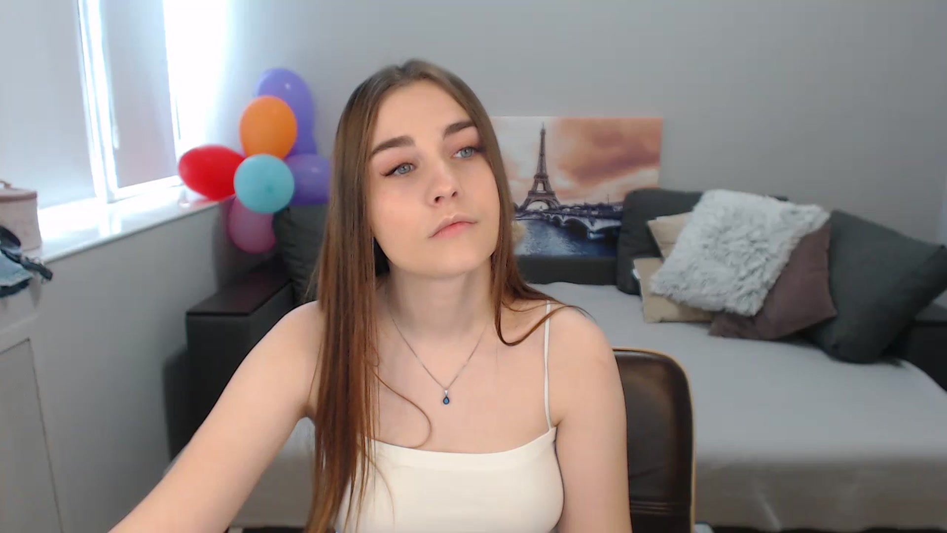 Gallery image thumbnail from LaneyGrey's myfreecams stream on, 11/10/2023, 09:34 image 16 of 20