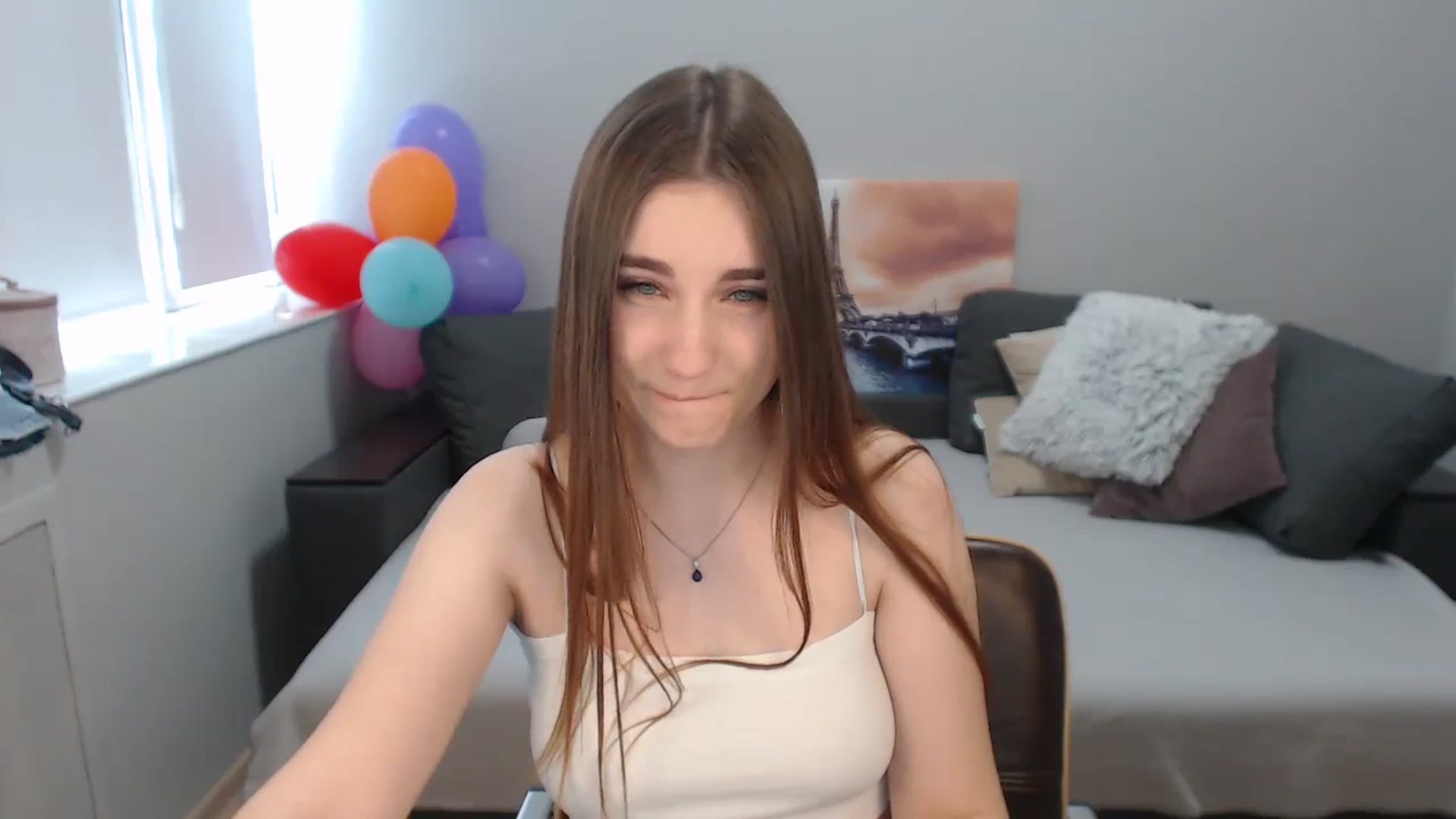 Gallery image thumbnail from LaneyGrey's myfreecams stream on, 11/10/2023, 09:34 image 11 of 20