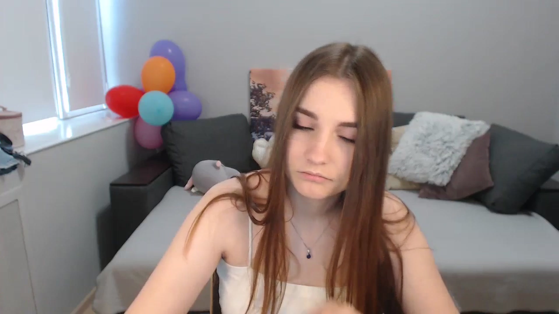 Gallery image thumbnail from LaneyGrey's myfreecams stream on, 11/10/2023, 09:34 image 19 of 20