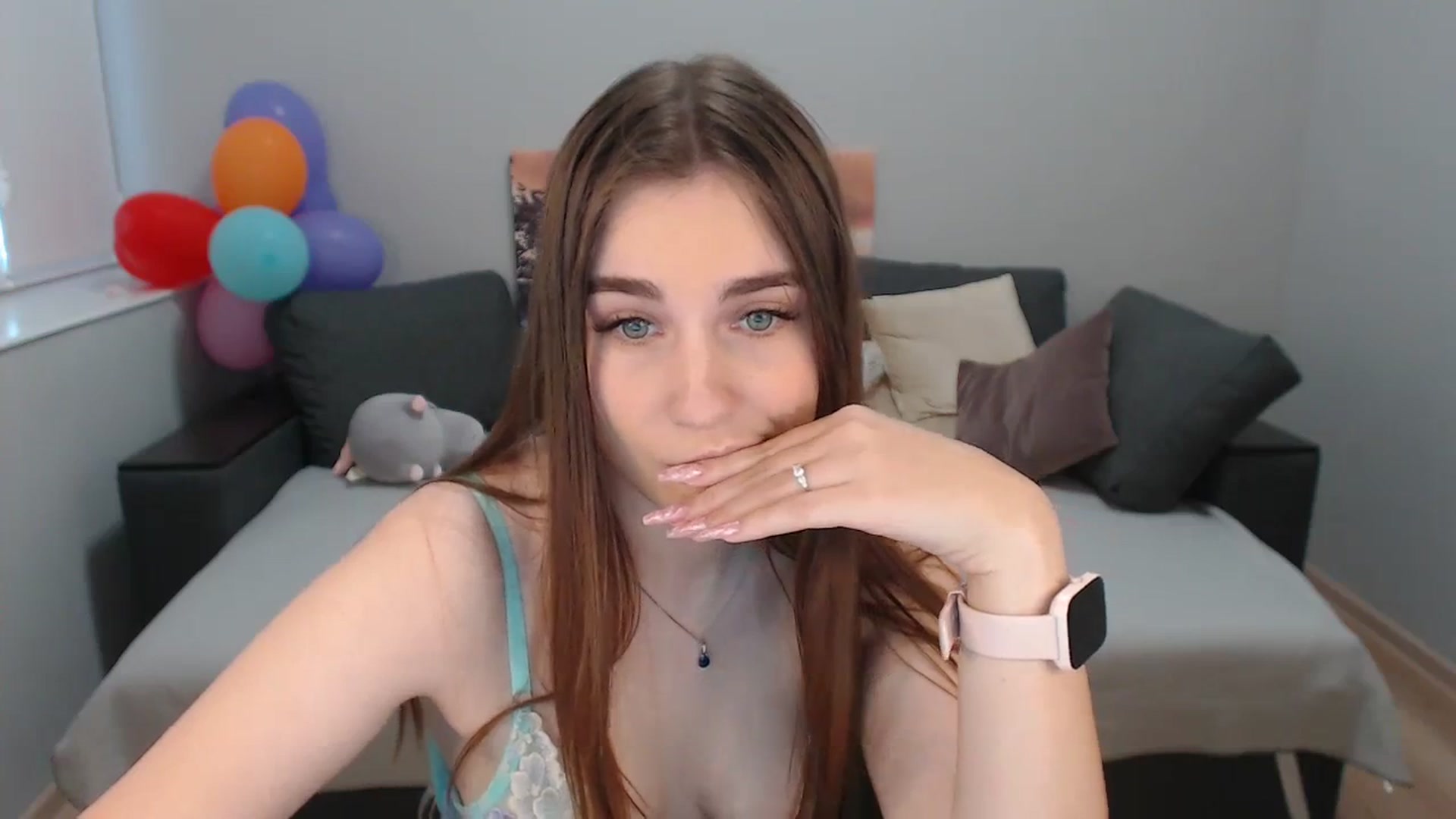 Gallery image thumbnail from LaneyGrey's myfreecams stream on, 11/11/2023, 10:51 image 7 of 20