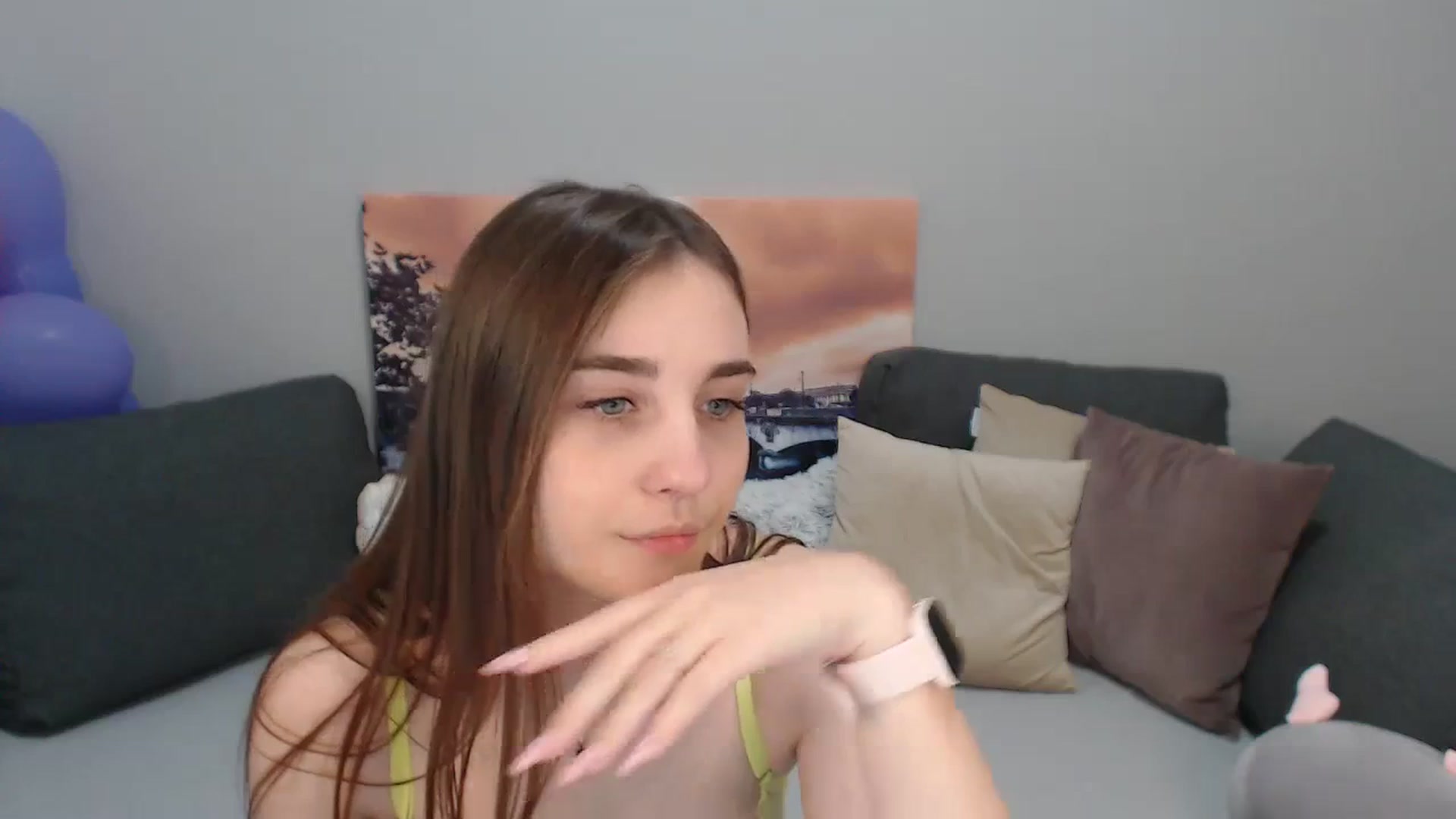 Gallery image thumbnail from LaneyGrey's myfreecams stream on, 11/14/2023, 13:09 image 11 of 20