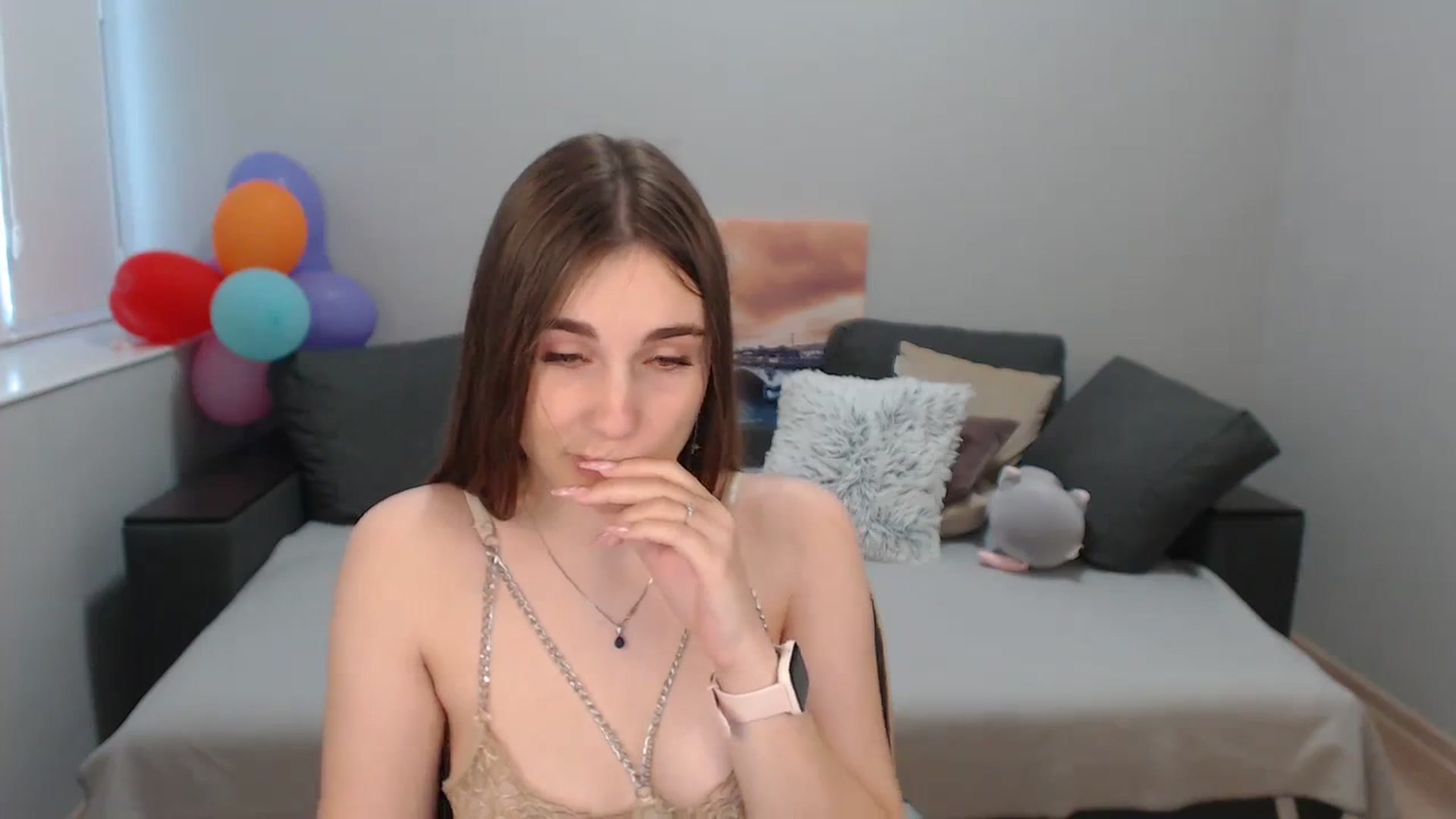 Gallery image thumbnail from LaneyGrey's myfreecams stream on, 11/15/2023, 11:11 image 8 of 20