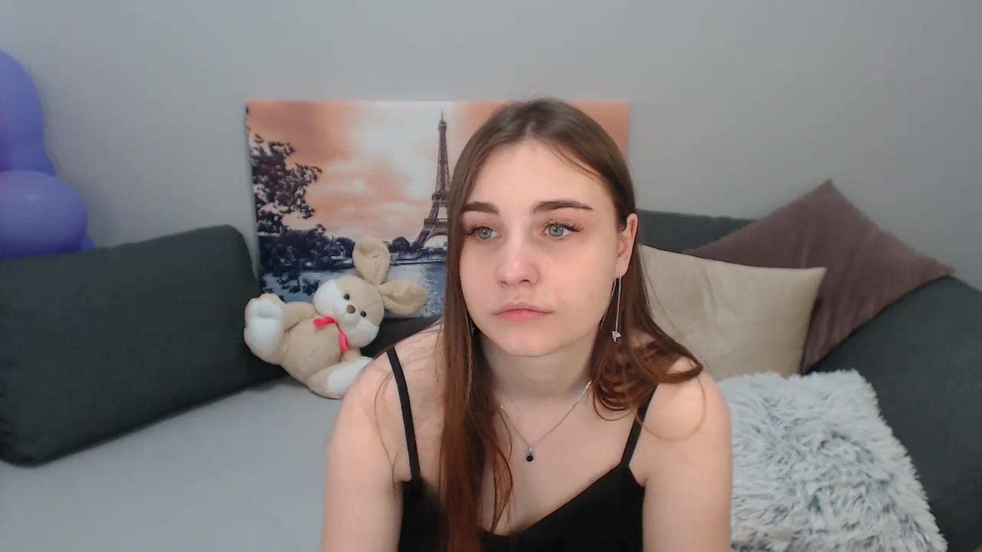 Gallery image thumbnail from LaneyGrey's myfreecams stream on, 11/17/2023, 12:23 image 19 of 20