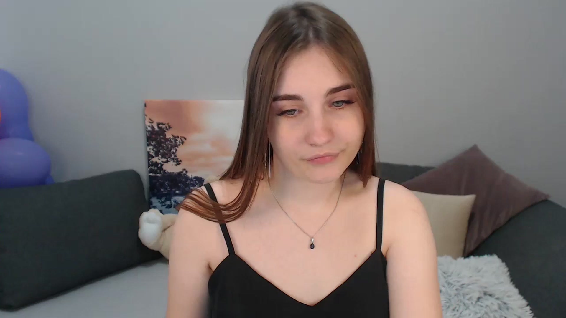 Gallery image thumbnail from LaneyGrey's myfreecams stream on, 11/17/2023, 12:23 image 11 of 20