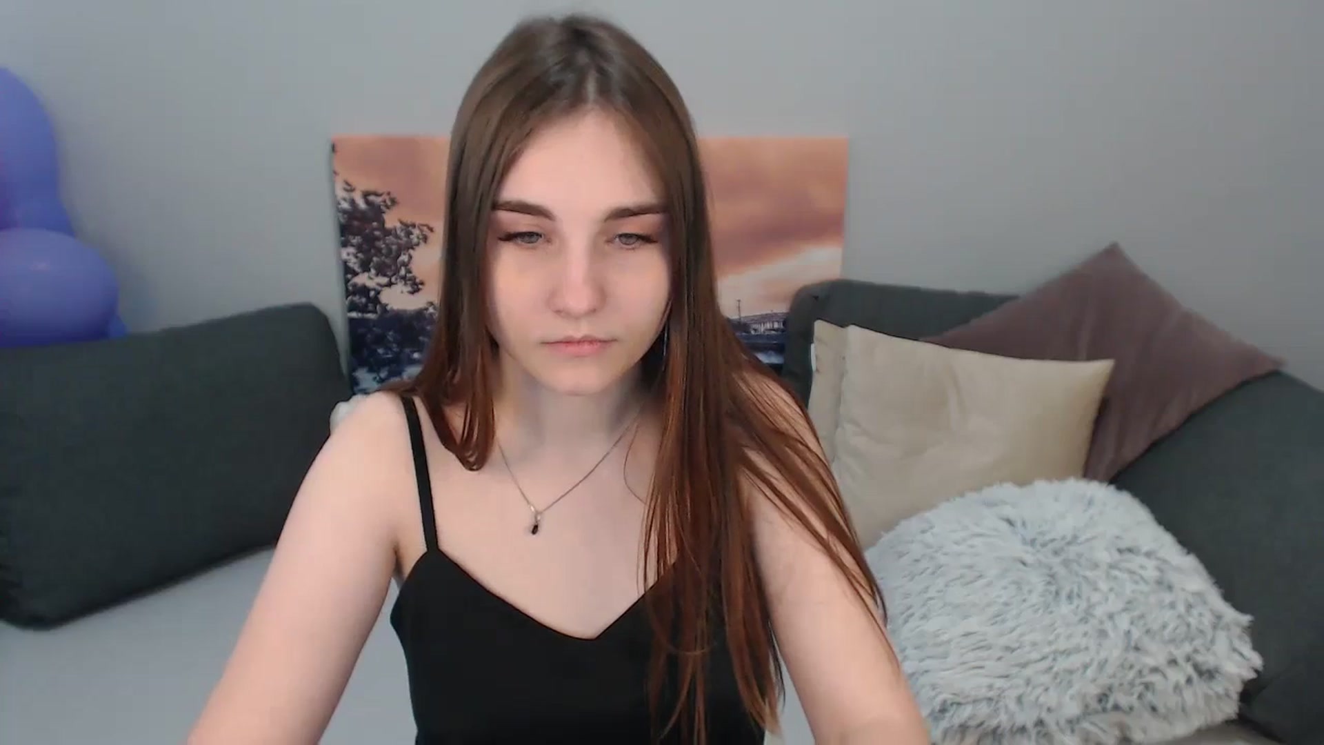 Gallery image thumbnail from LaneyGrey's myfreecams stream on, 11/17/2023, 12:41 image 2 of 20