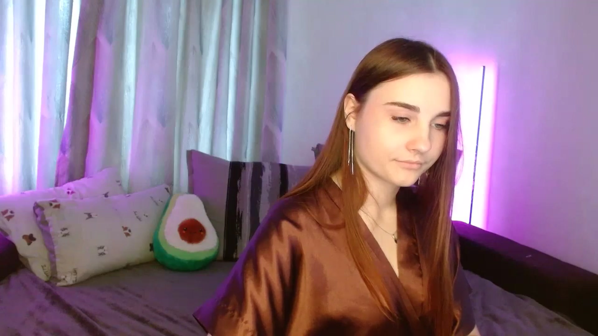 Gallery image thumbnail from LaneyGrey's myfreecams stream on, 11/19/2023, 09:39 image 17 of 20