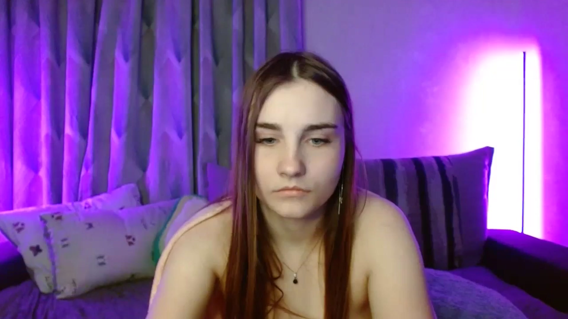 Gallery image thumbnail from LaneyGrey's myfreecams stream on, 11/19/2023, 14:59 image 12 of 20