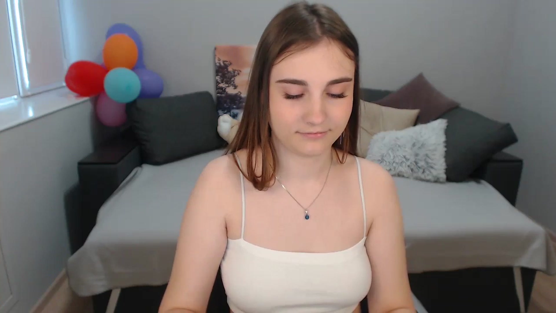 Gallery image thumbnail from LaneyGrey's myfreecams stream on, 11/22/2023, 10:28 image 15 of 20