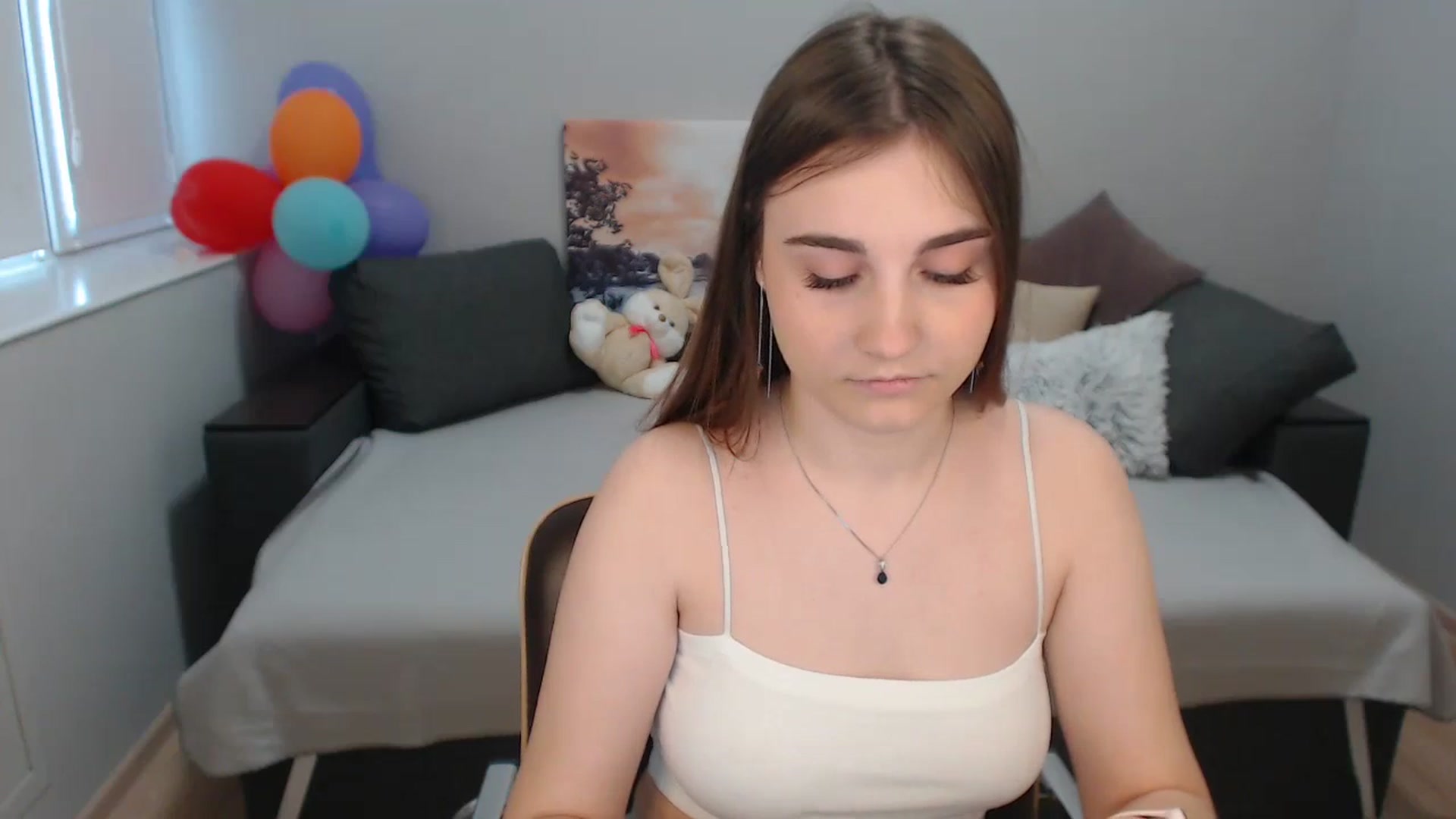 Gallery image thumbnail from LaneyGrey's myfreecams stream on, 11/22/2023, 10:28 image 3 of 20