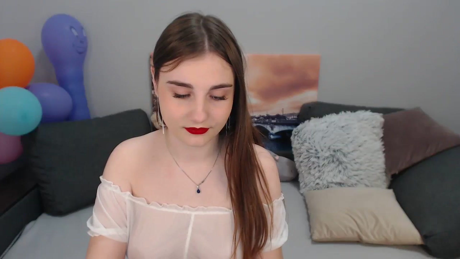 Gallery image thumbnail from LaneyGrey's myfreecams stream on, 11/25/2023, 10:23 image 3 of 20