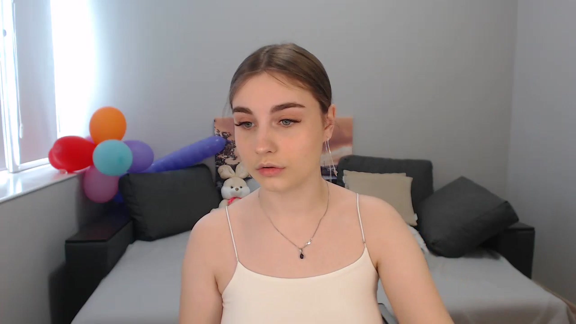 Gallery image thumbnail from LaneyGrey's myfreecams stream on, 11/28/2023, 09:37 image 4 of 20