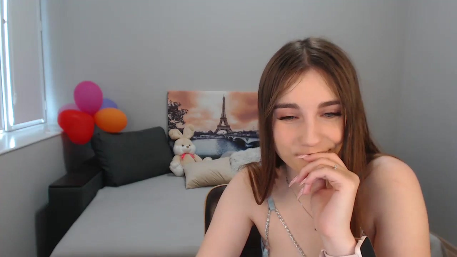 Gallery image thumbnail from LaneyGrey's myfreecams stream on, 11/29/2023, 10:11 image 11 of 20