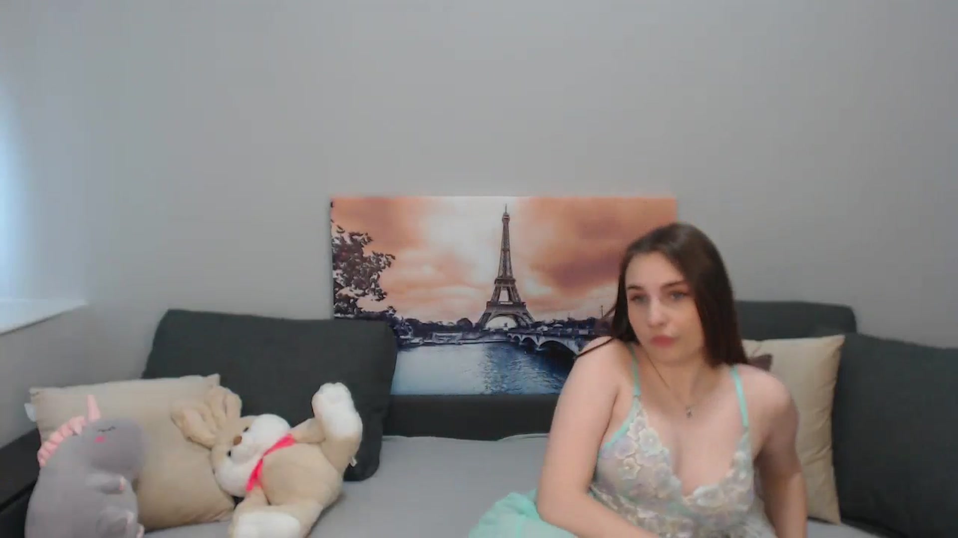 Gallery image thumbnail from LaneyGrey's myfreecams stream on, 12/04/2023, 11:12 image 15 of 20