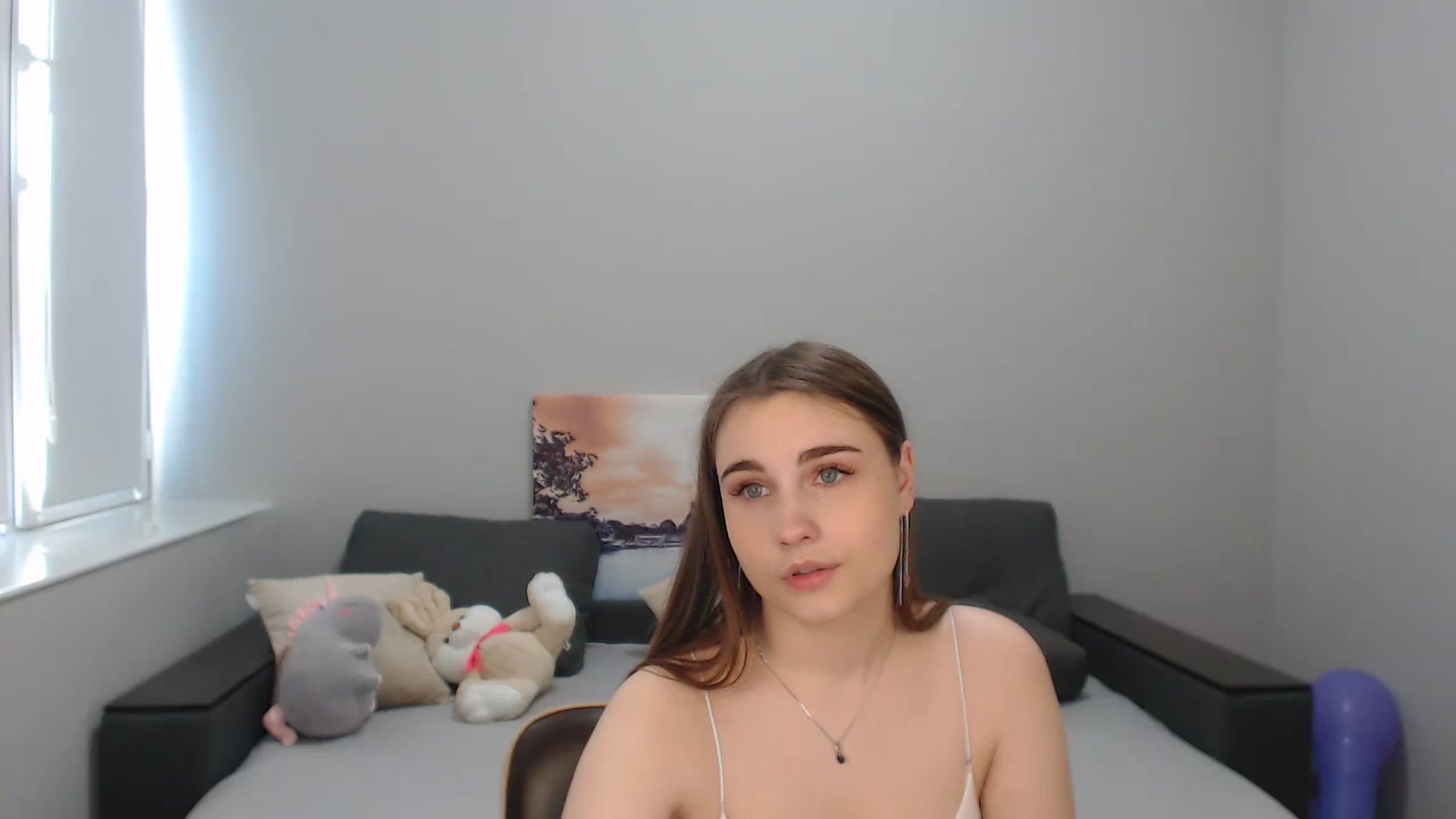 Gallery image thumbnail from LaneyGrey's myfreecams stream on, 12/04/2023, 13:12 image 14 of 20