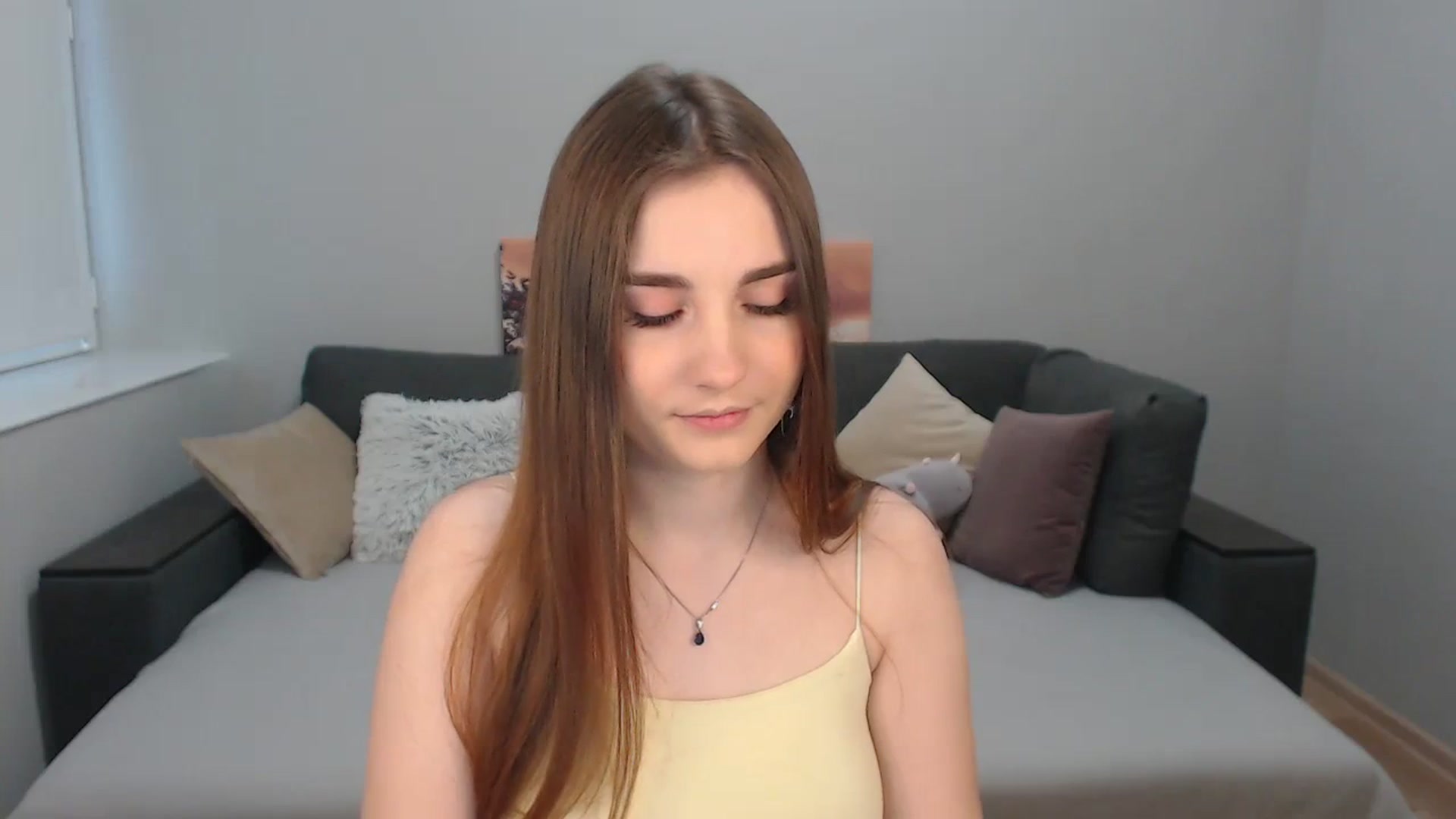 Gallery image thumbnail from LaneyGrey's myfreecams stream on, 12/08/2023, 09:24 image 5 of 20