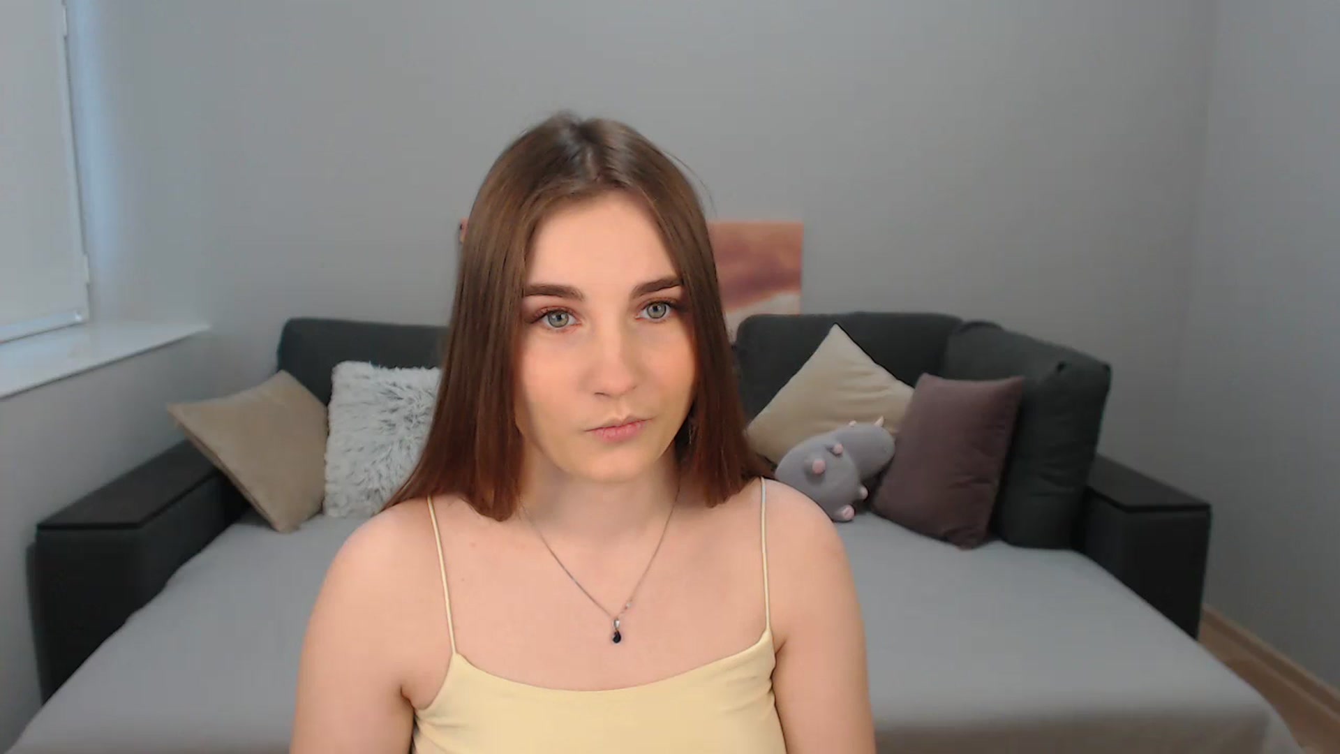 Gallery image thumbnail from LaneyGrey's myfreecams stream on, 12/08/2023, 09:24 image 18 of 20