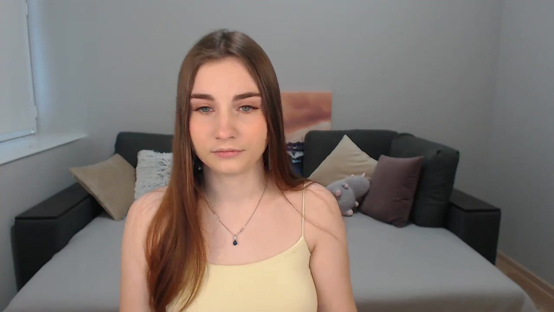 Gallery image thumbnail from LaneyGrey's myfreecams stream on, 12/08/2023, 09:24 image 3 of 20