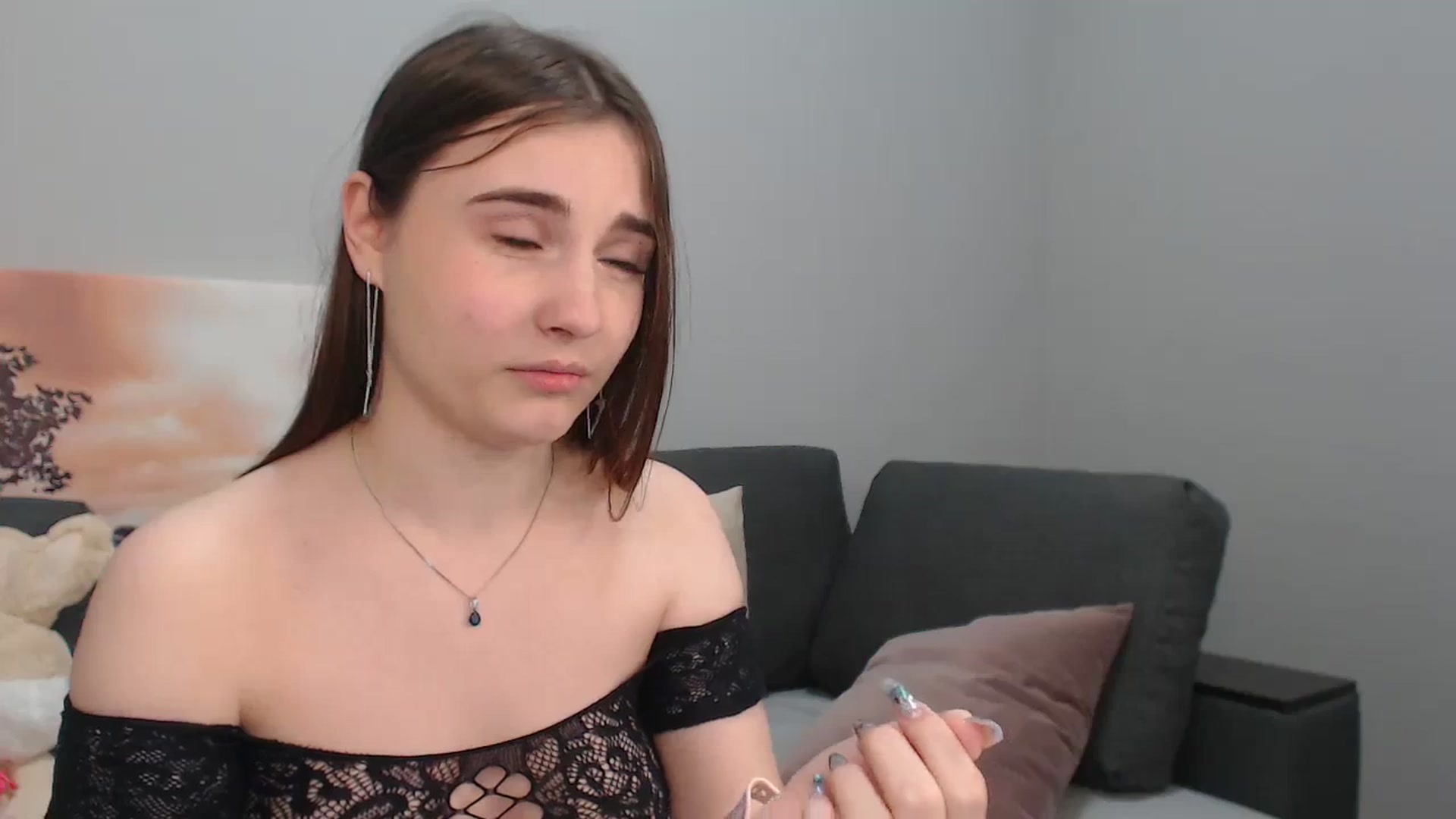 Gallery image thumbnail from LaneyGrey's myfreecams stream on, 12/09/2023, 14:47 image 14 of 20