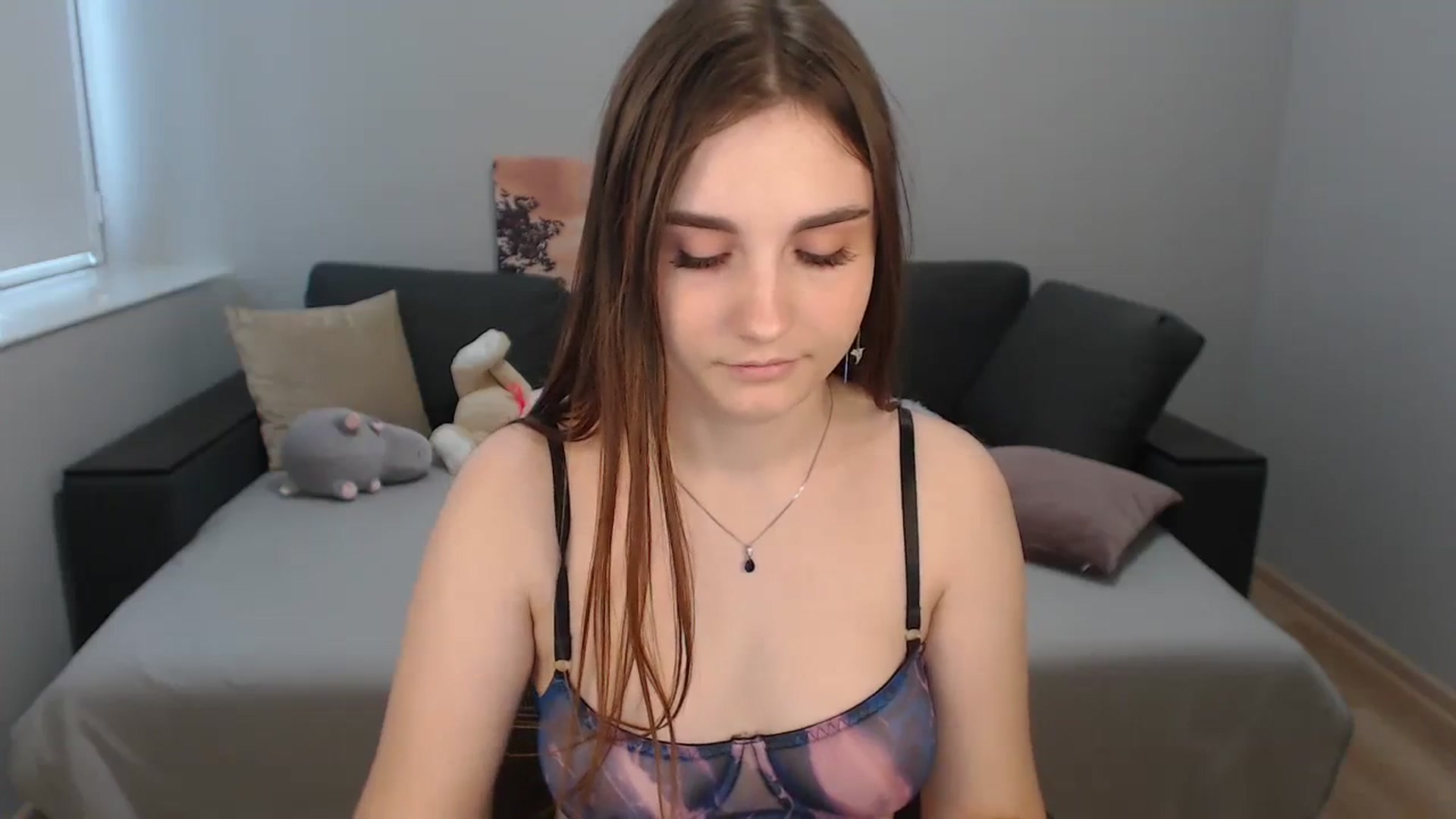 Gallery image thumbnail from LaneyGrey's myfreecams stream on, 12/11/2023, 10:56 image 2 of 20