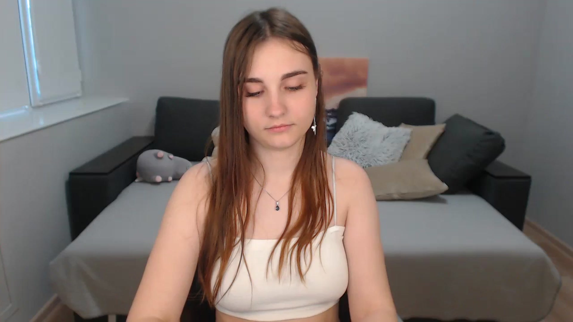 Gallery image thumbnail from LaneyGrey's myfreecams stream on, 12/12/2023, 13:53 image 13 of 20