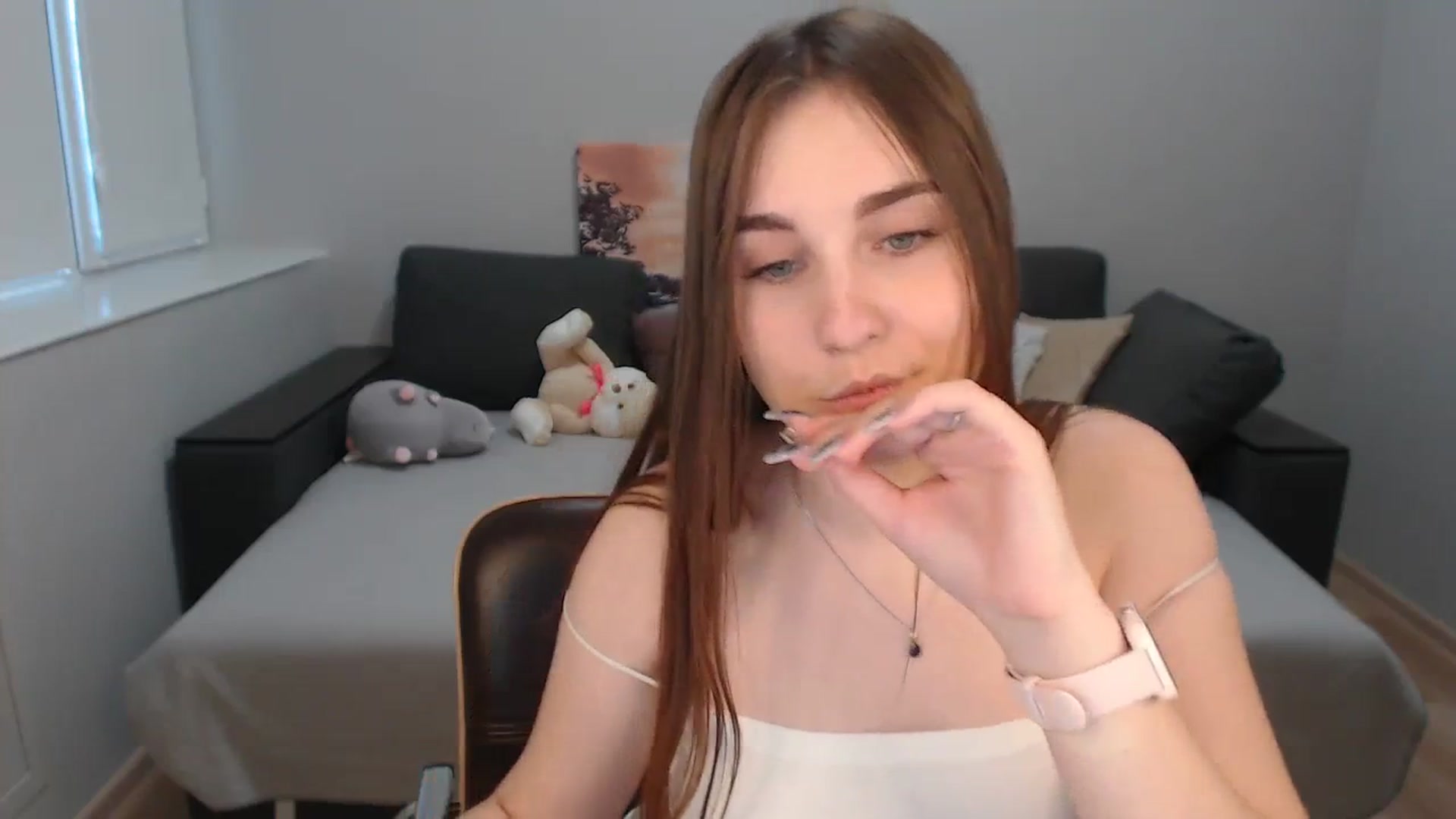 Gallery image thumbnail from LaneyGrey's myfreecams stream on, 12/12/2023, 13:53 image 11 of 20