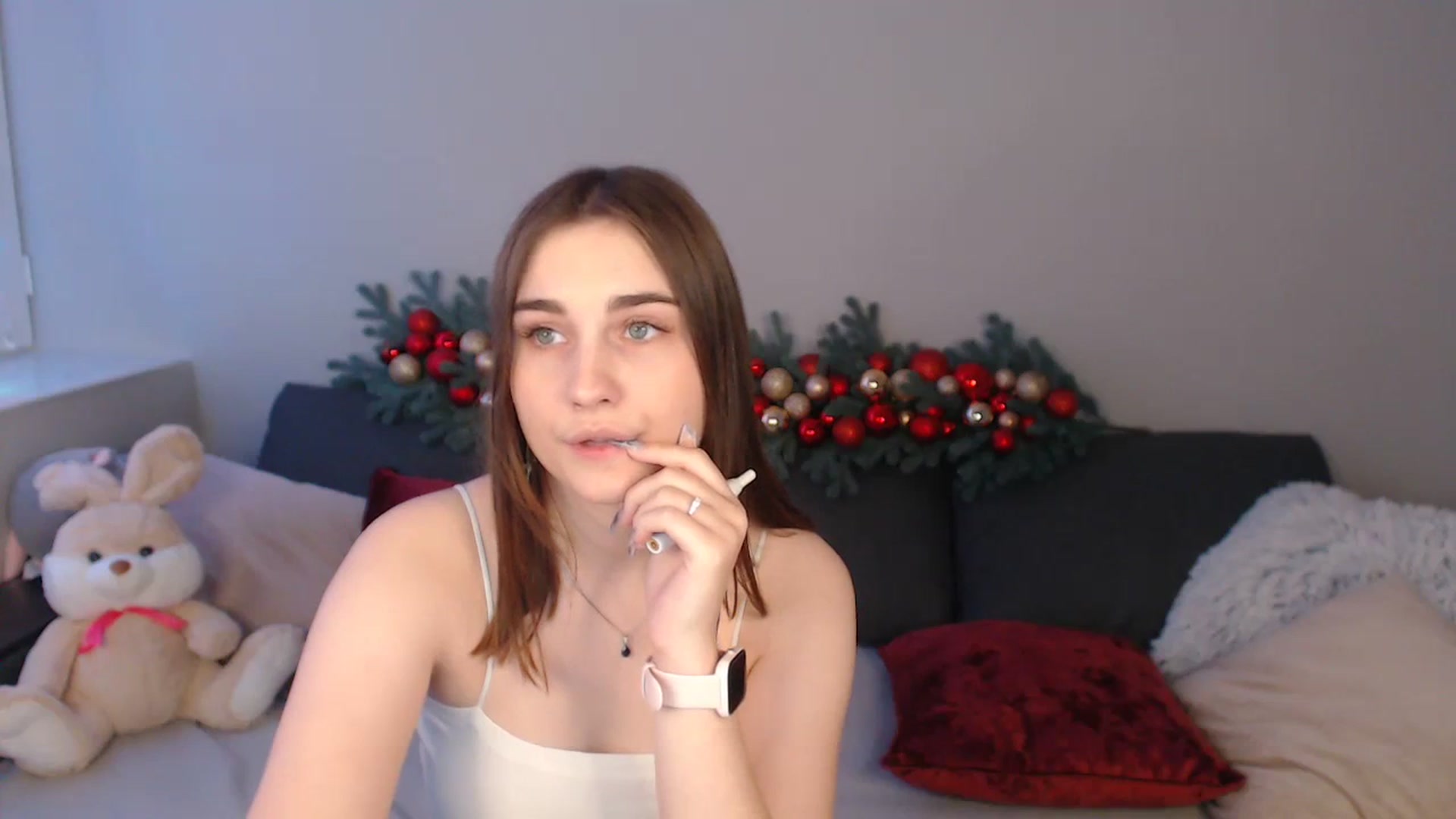 Gallery image thumbnail from LaneyGrey's myfreecams stream on, 12/15/2023, 14:07 image 8 of 20