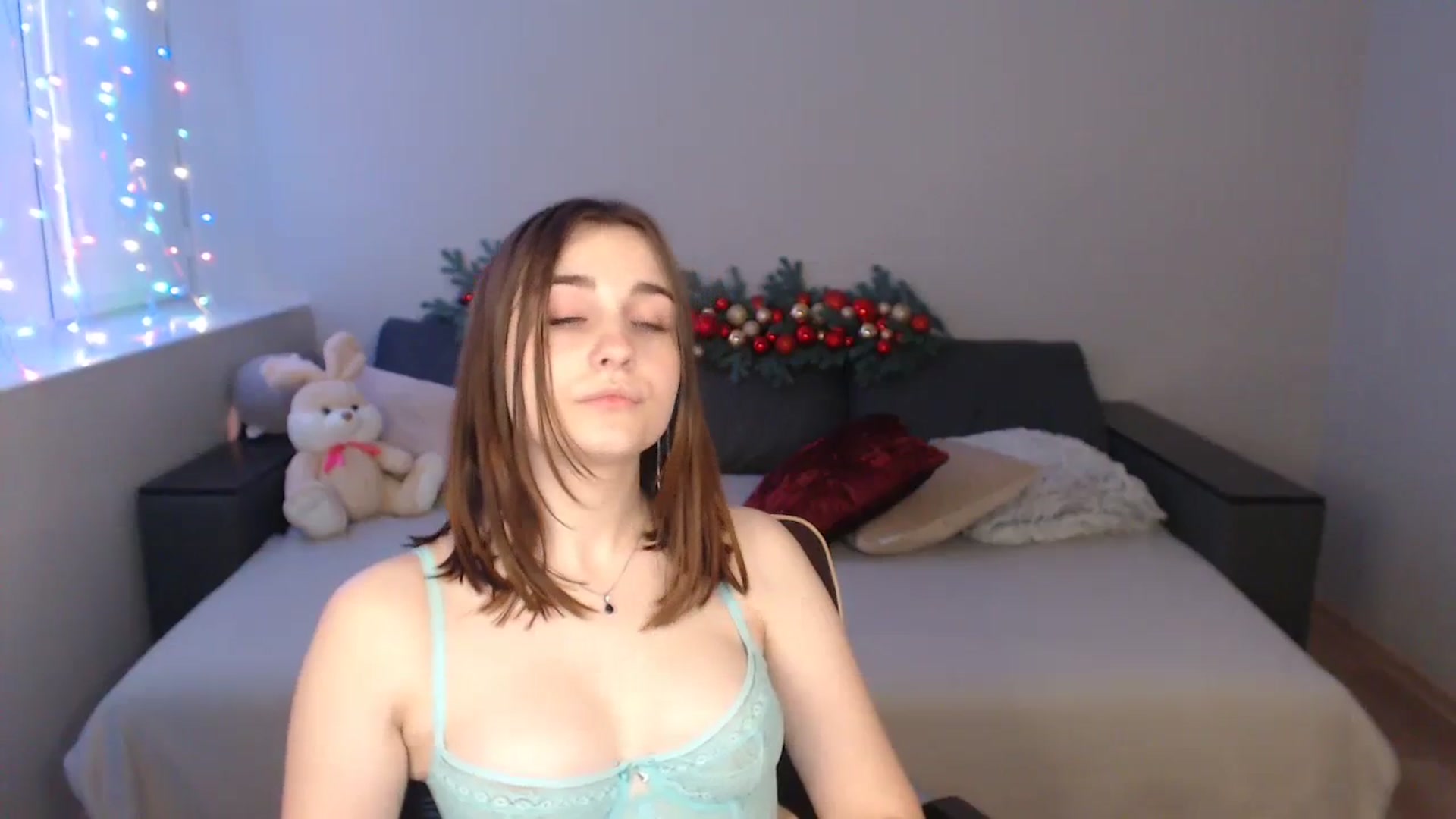 Gallery image thumbnail from LaneyGrey's myfreecams stream on, 12/16/2023, 14:58 image 9 of 20