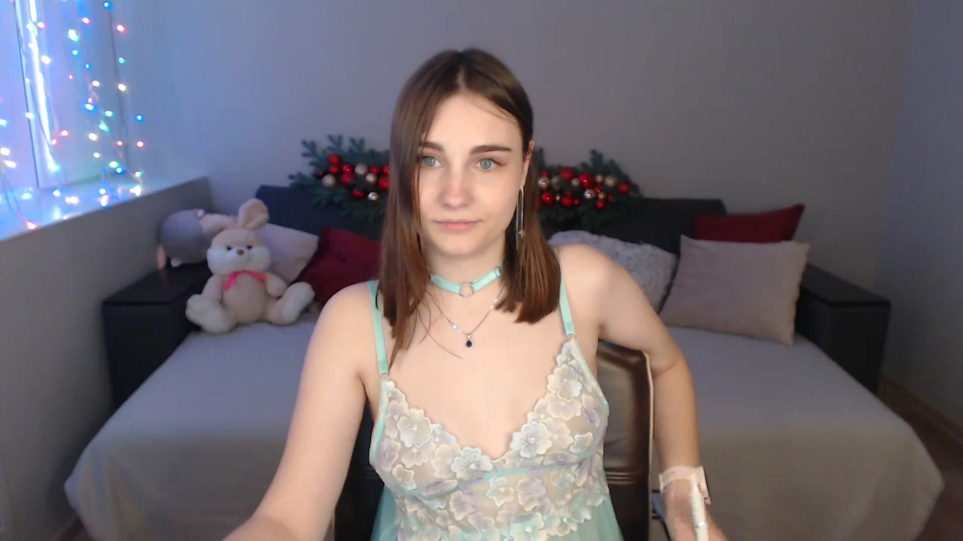 Gallery image thumbnail from LaneyGrey's myfreecams stream on, 12/17/2023, 14:27 image 3 of 20