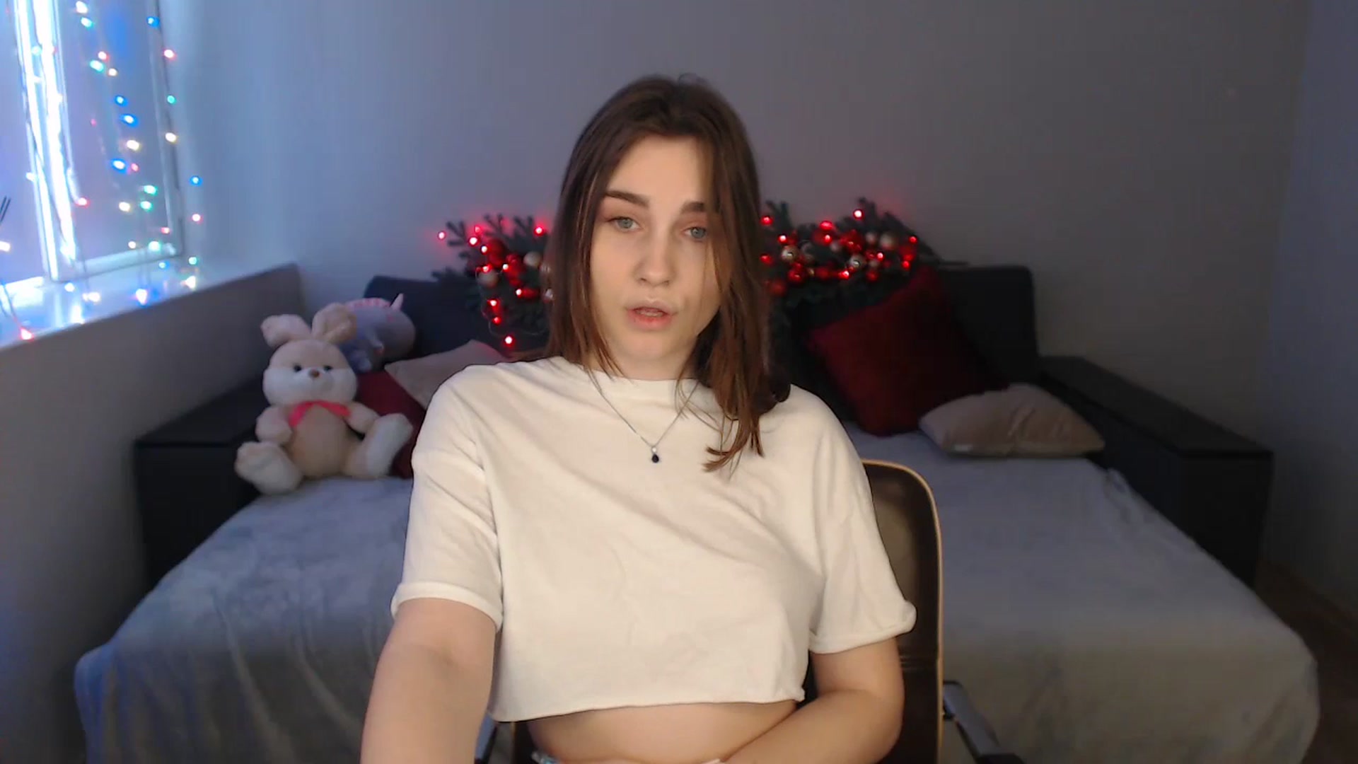 Gallery image thumbnail from LaneyGrey's myfreecams stream on, 12/22/2023, 10:00 image 19 of 20