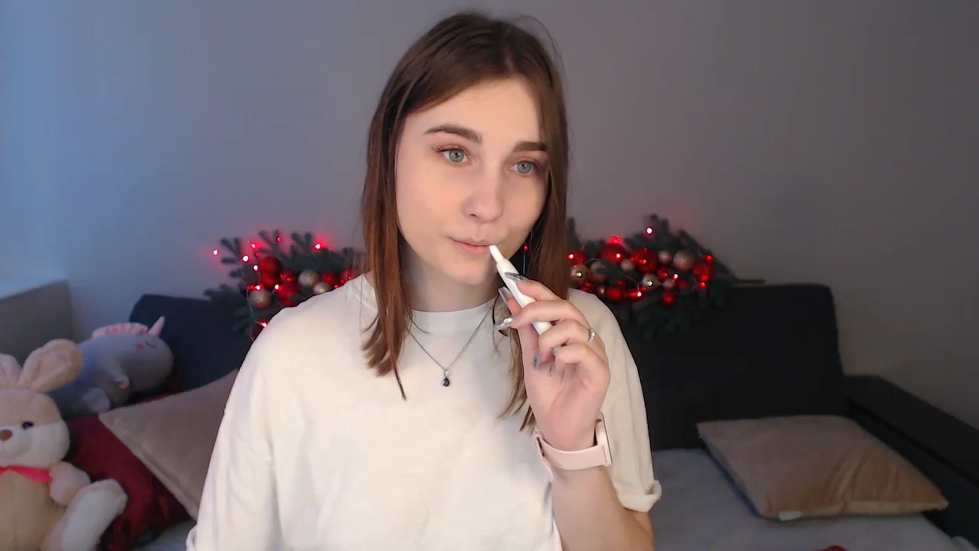 Gallery image thumbnail from LaneyGrey's myfreecams stream on, 12/22/2023, 11:05 image 6 of 20