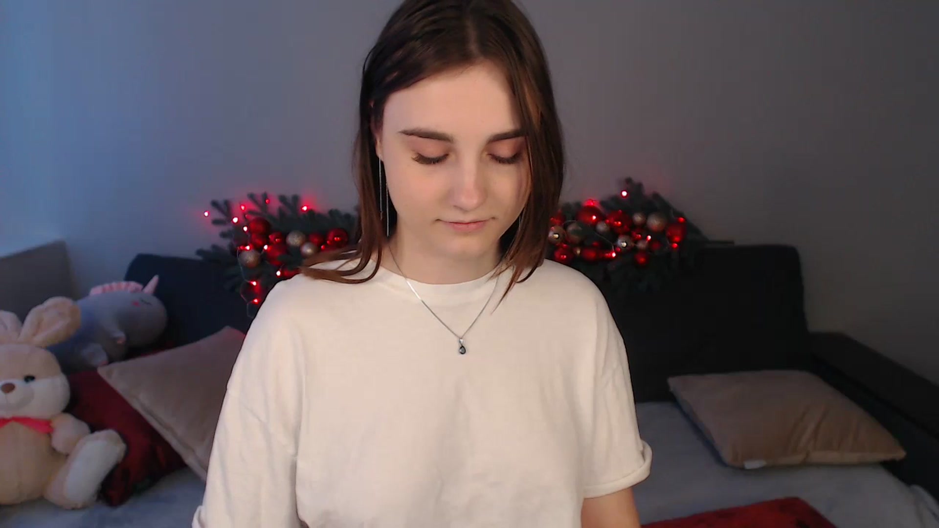 Gallery image thumbnail from LaneyGrey's myfreecams stream on, 12/22/2023, 11:05 image 16 of 20