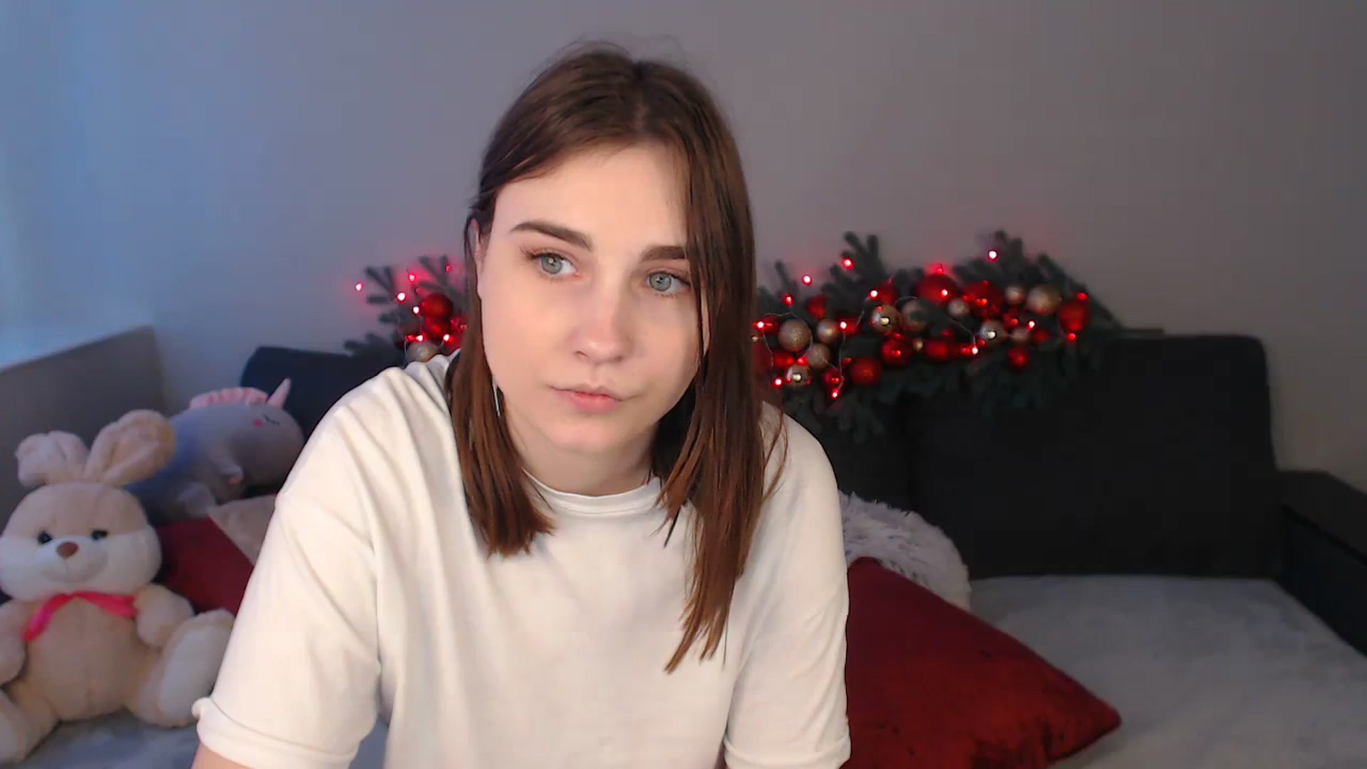 Gallery image thumbnail from LaneyGrey's myfreecams stream on, 12/22/2023, 13:05 image 14 of 20