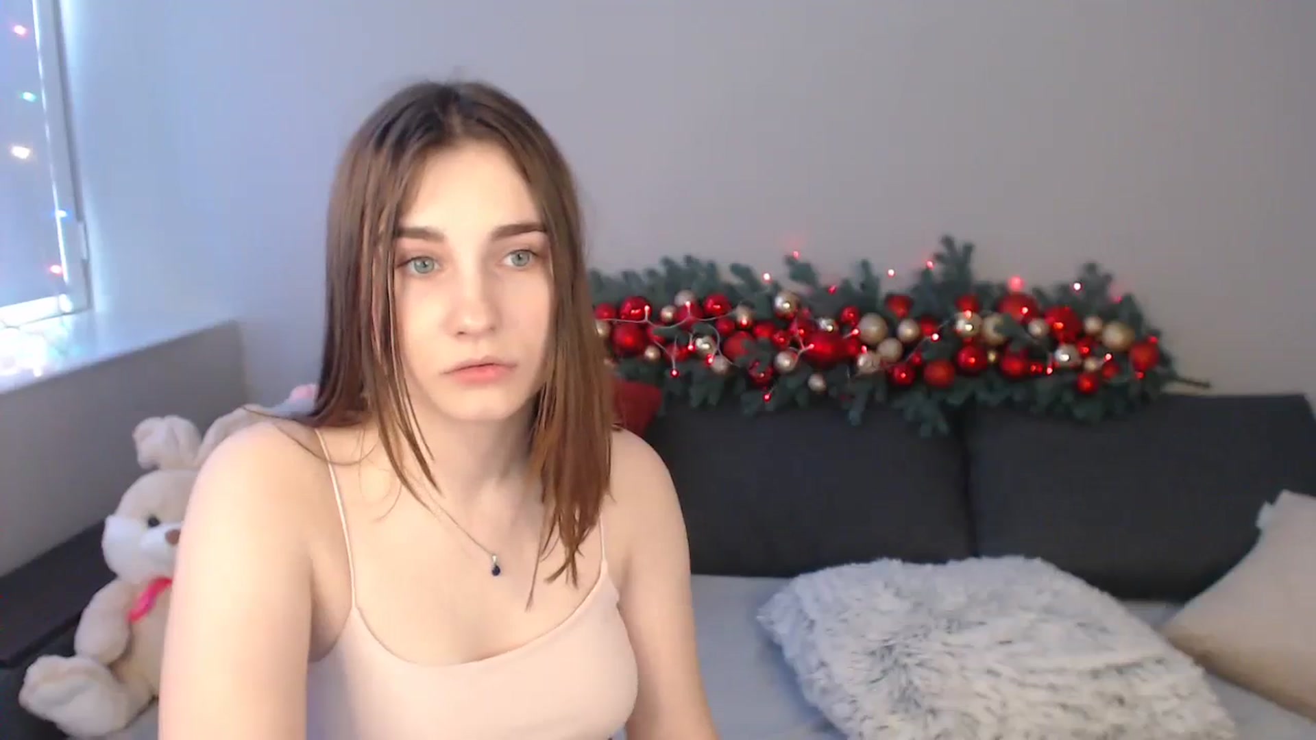 Gallery image thumbnail from LaneyGrey's myfreecams stream on, 12/24/2023, 11:39 image 18 of 20