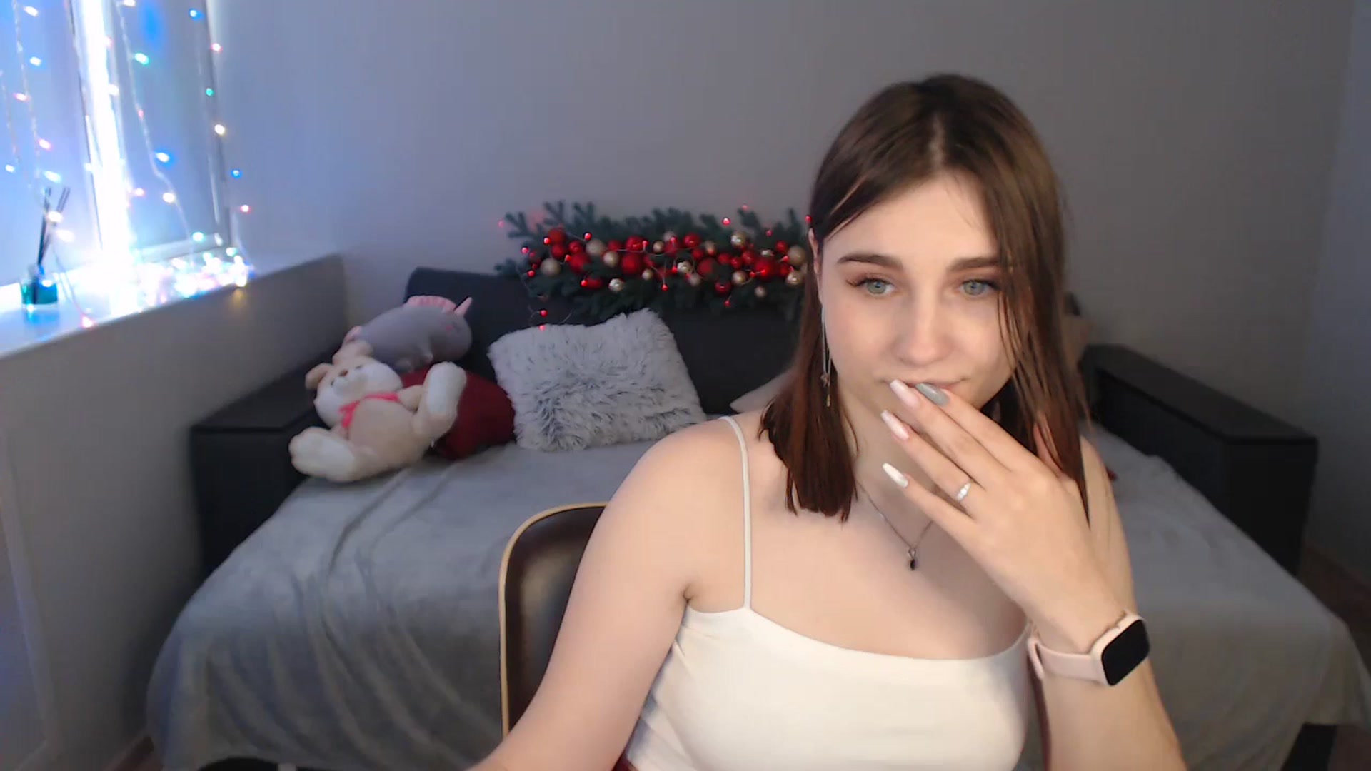 Gallery image thumbnail from LaneyGrey's myfreecams stream on, 12/26/2023, 13:50 image 7 of 20