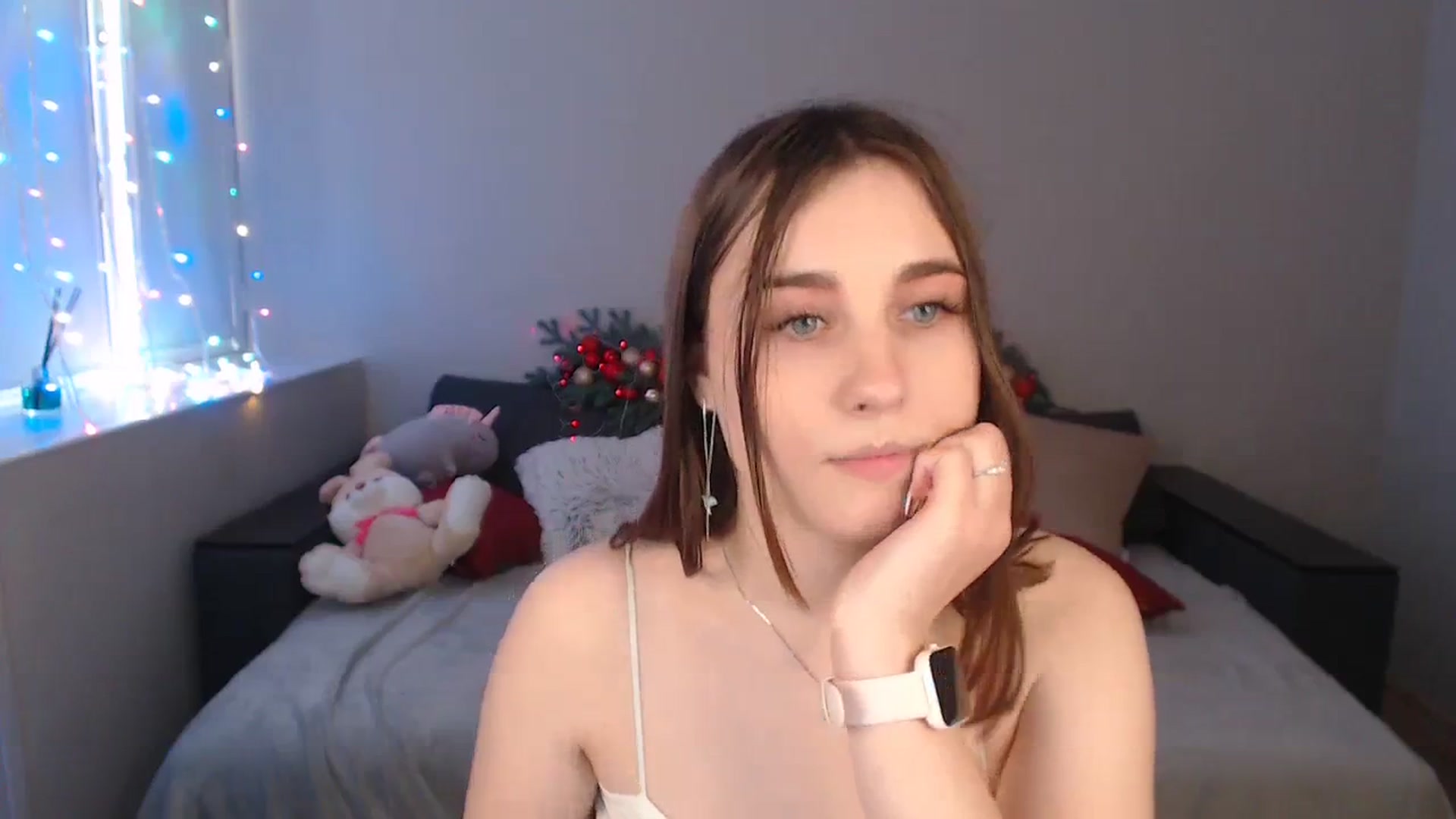 Gallery image thumbnail from LaneyGrey's myfreecams stream on, 12/26/2023, 13:50 image 20 of 20