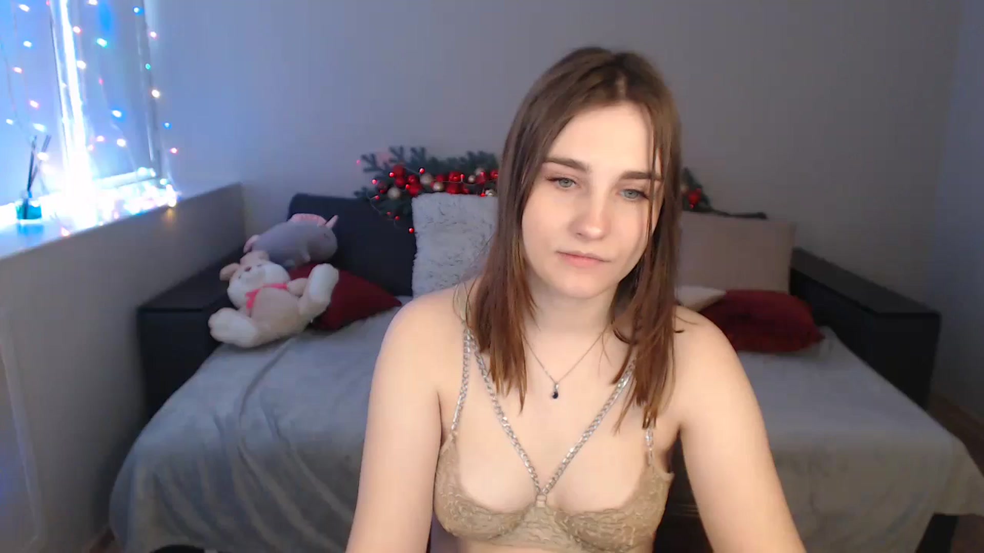 Gallery image thumbnail from LaneyGrey's myfreecams stream on, 12/27/2023, 12:02 image 11 of 20