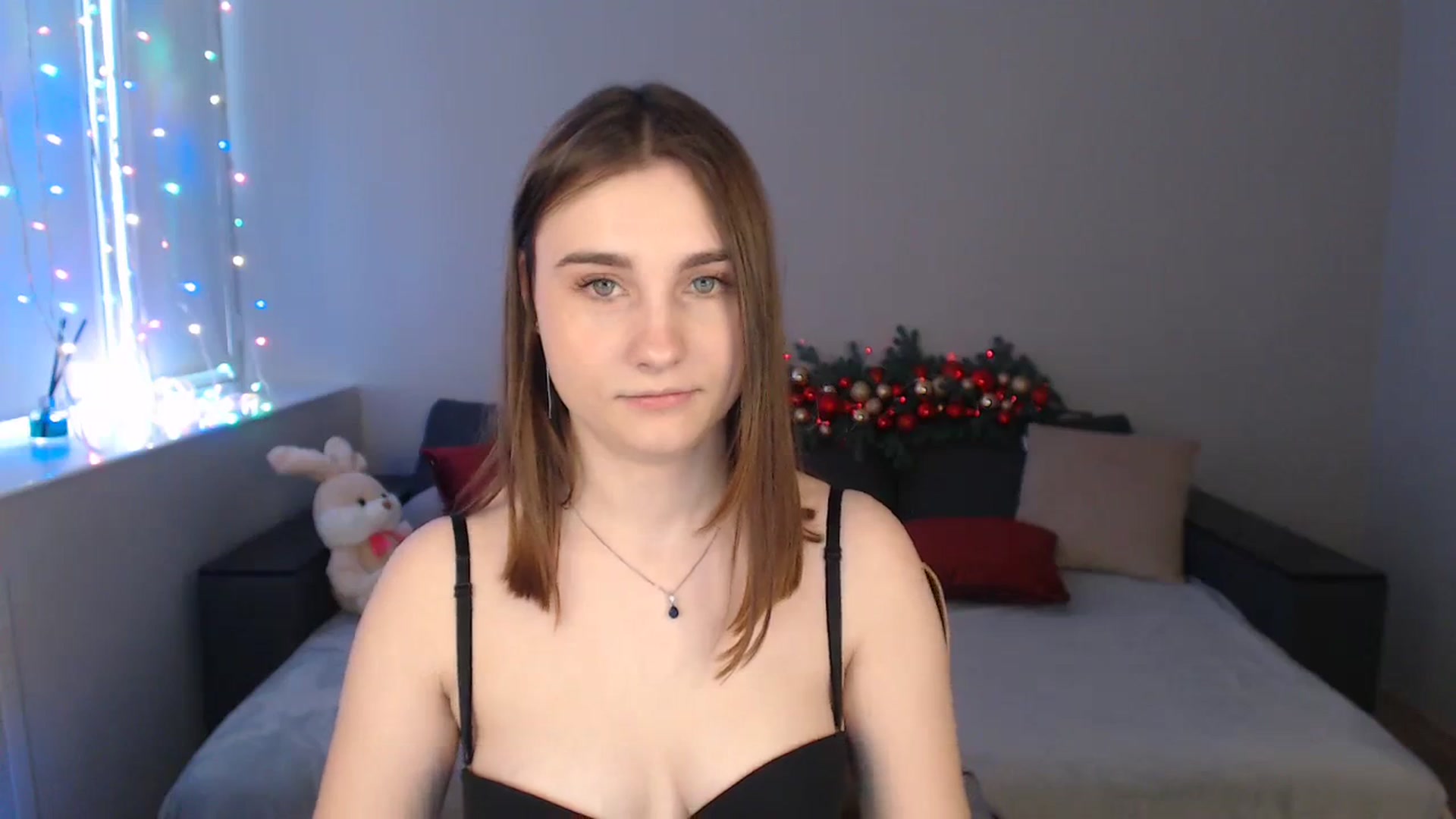 Gallery image thumbnail from LaneyGrey's myfreecams stream on, 01/05/2024, 11:03 image 16 of 20