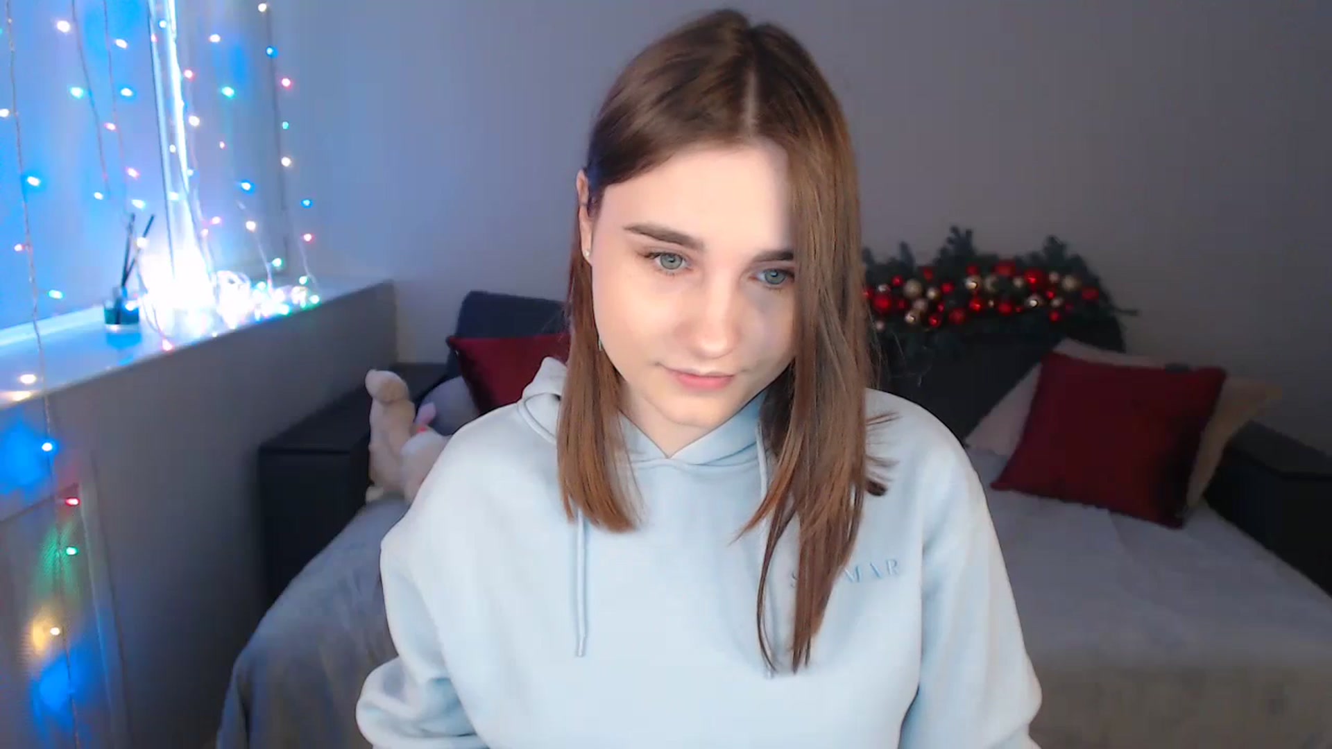 Gallery image thumbnail from LaneyGrey's myfreecams stream on, 01/07/2024, 09:22 image 8 of 20