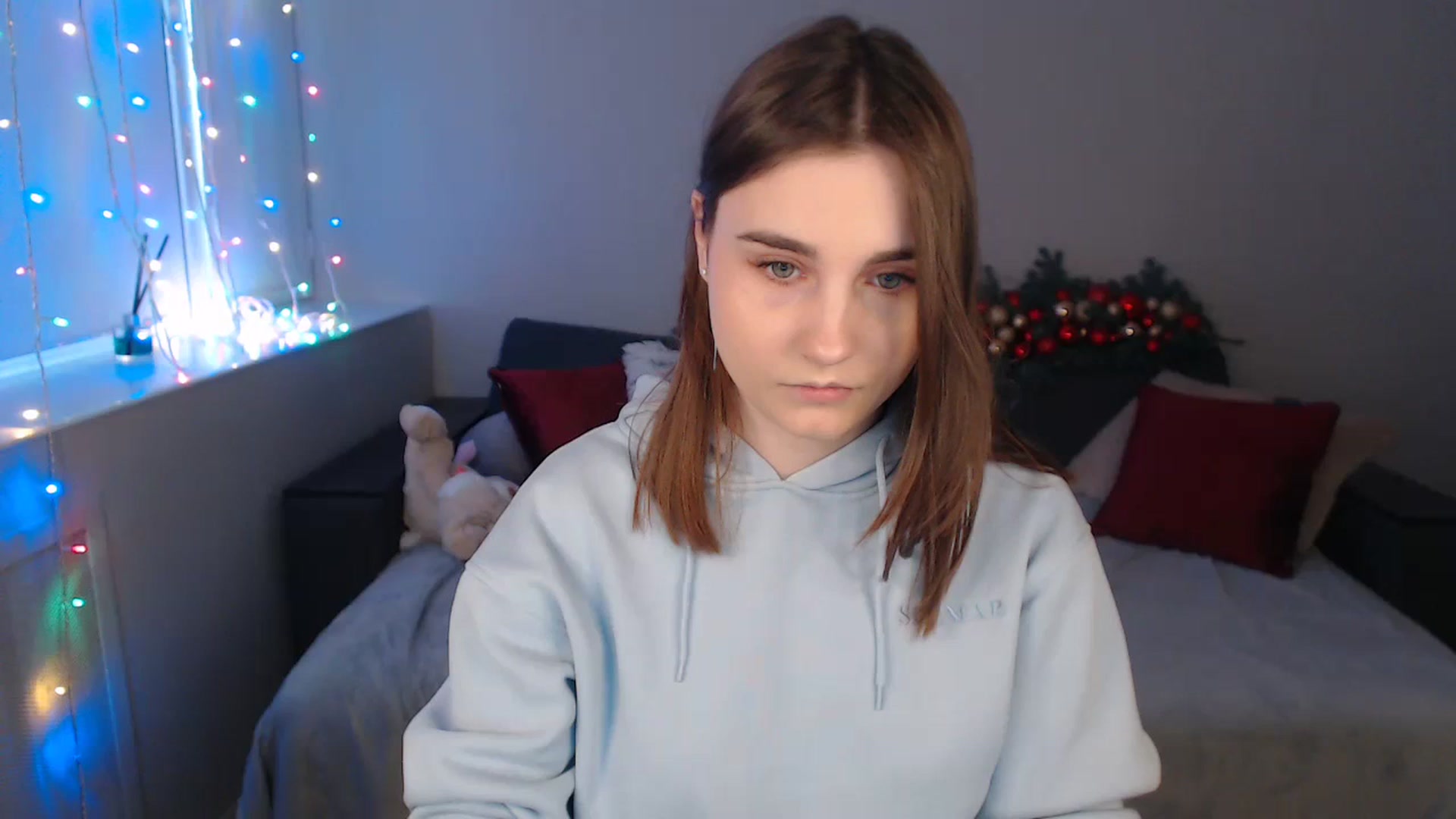 Gallery image thumbnail from LaneyGrey's myfreecams stream on, 01/07/2024, 09:22 image 2 of 20