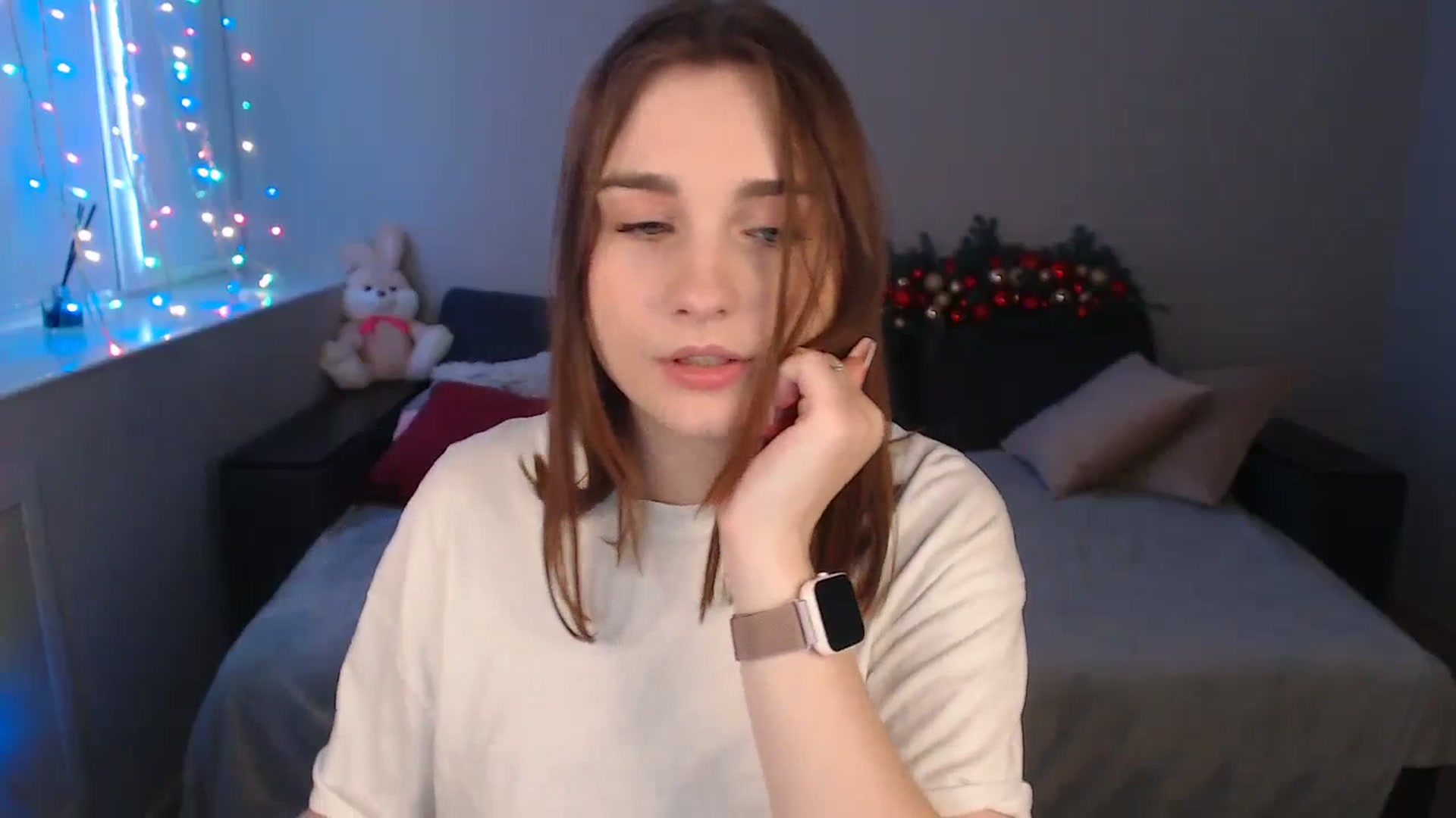 Gallery image thumbnail from LaneyGrey's myfreecams stream on, 01/08/2024, 10:35 image 8 of 20