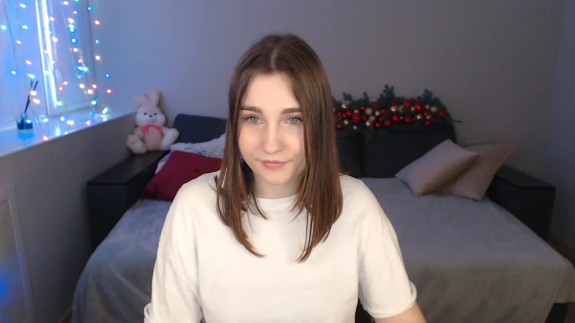 Gallery image thumbnail from LaneyGrey's myfreecams stream on, 01/08/2024, 10:35 image 5 of 20