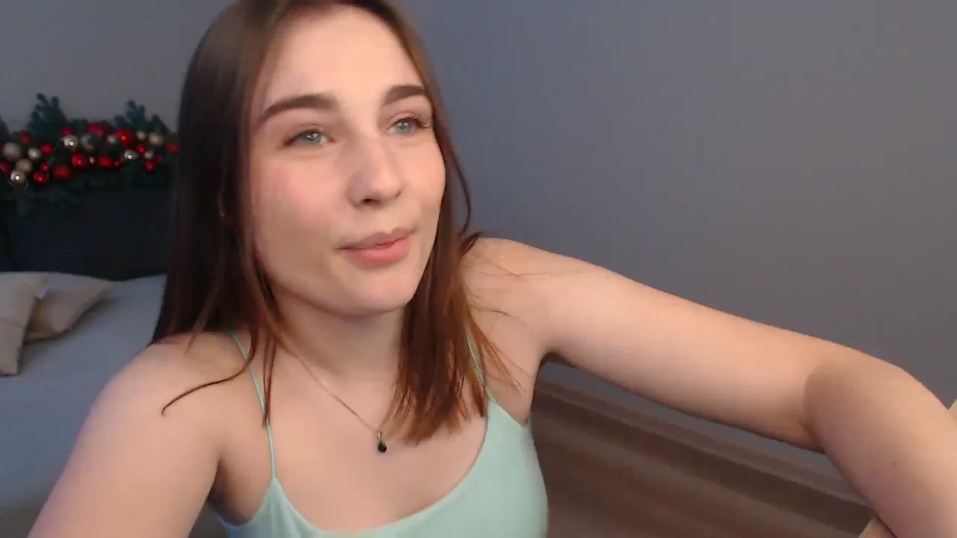 Gallery image thumbnail from LaneyGrey's myfreecams stream on, 01/10/2024, 11:56 image 4 of 20