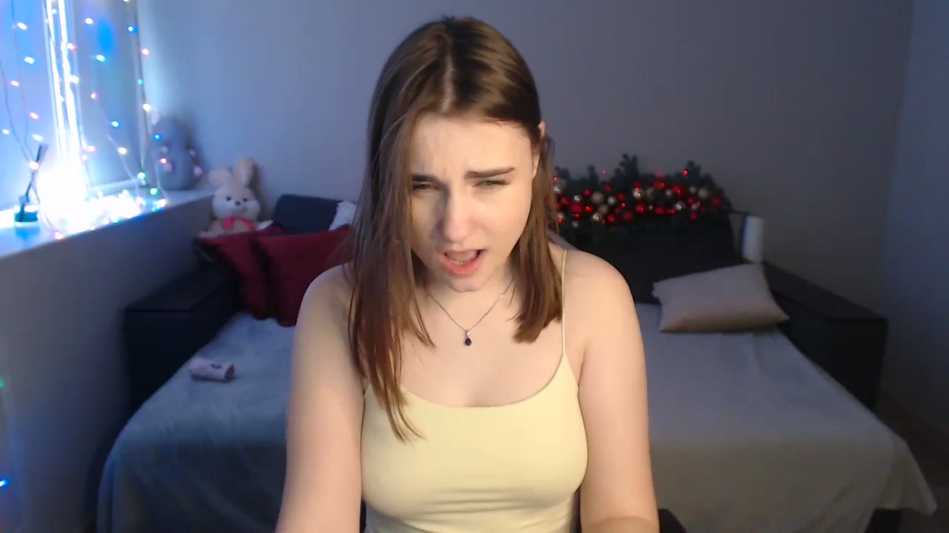 Gallery image thumbnail from LaneyGrey's myfreecams stream on, 01/14/2024, 13:33 image 12 of 20