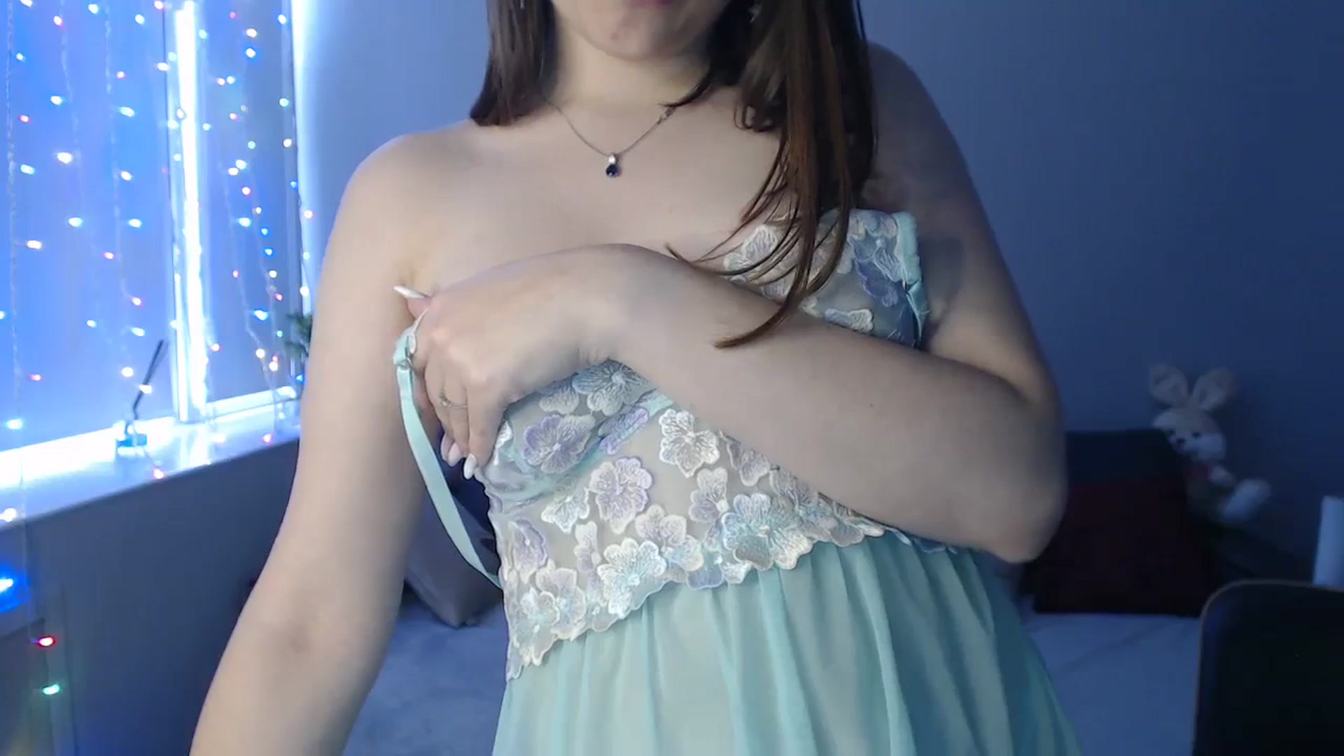 Gallery image thumbnail from LaneyGrey's myfreecams stream on, 01/17/2024, 12:21 image 9 of 20